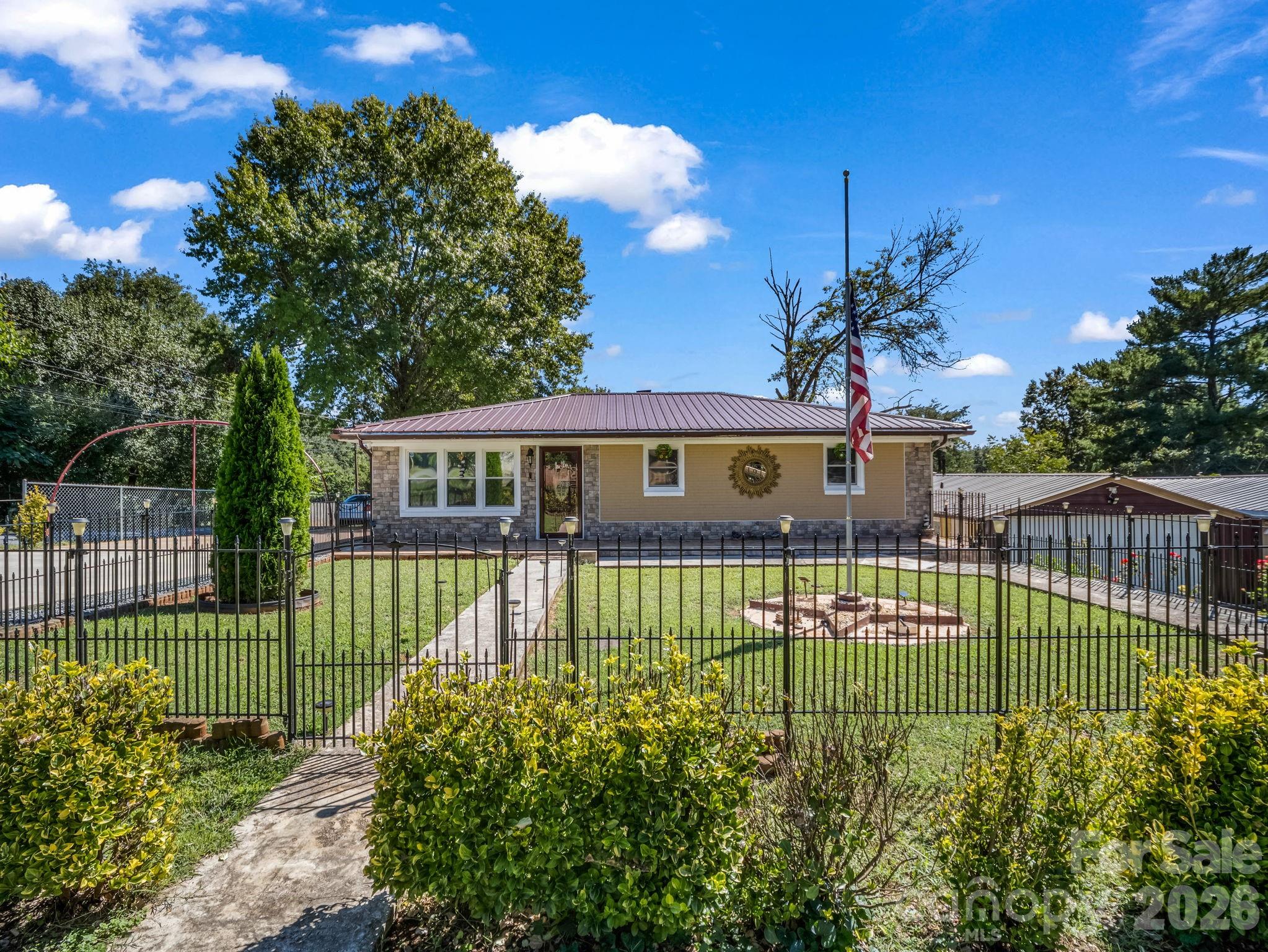 Single Family Residence at 191 Sycamore Street, Forest City, photo 2 of 21