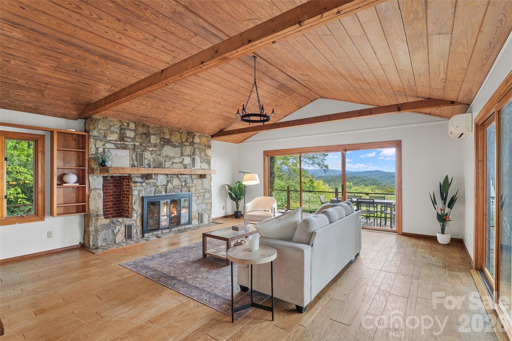 Guest Cottage Living Room - 243 Ridgeline Drive, Brevard