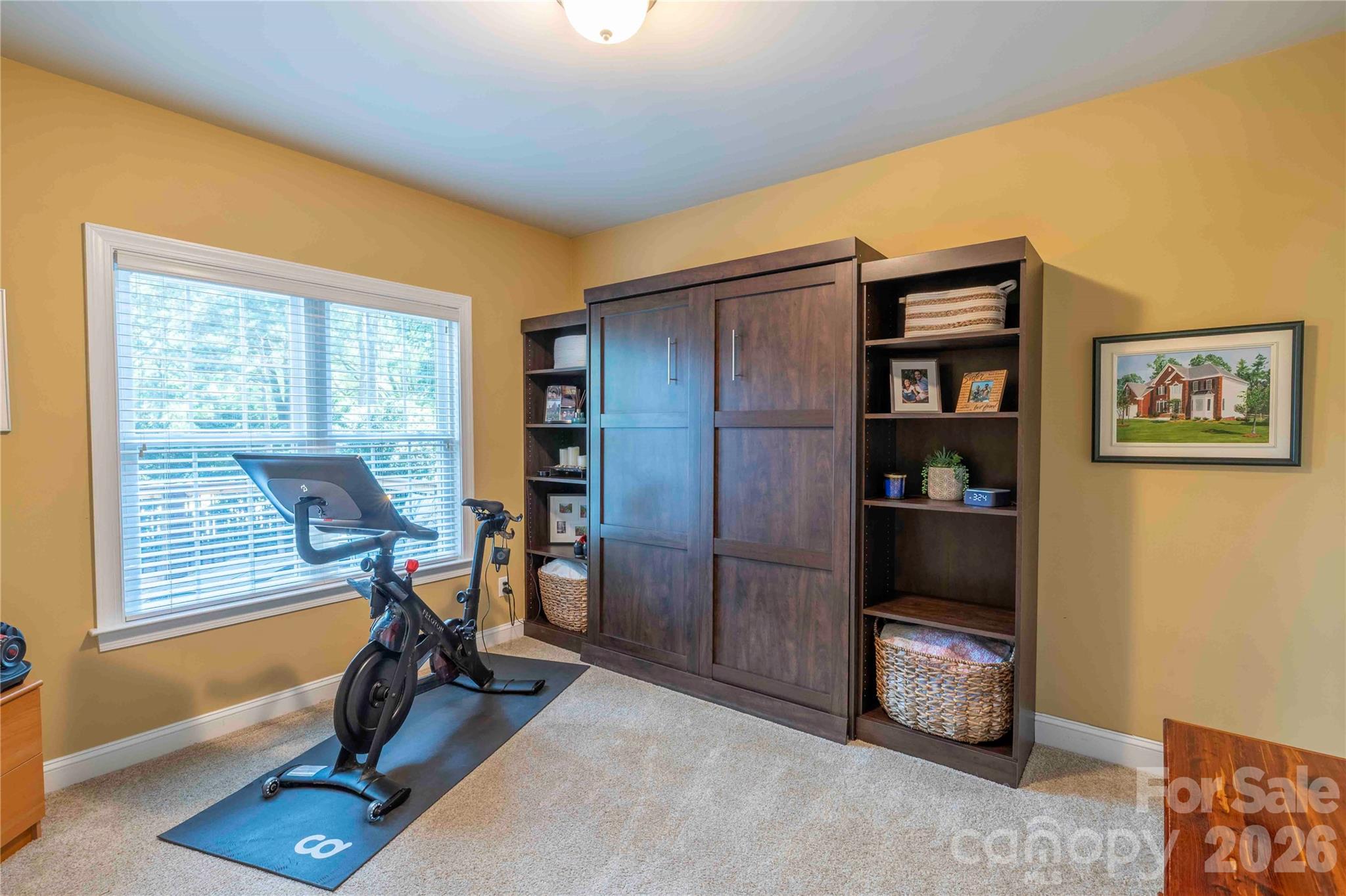 Main level bedroom with dual-access full bathroom - 19008 Hampton Woods Court, Cornelius