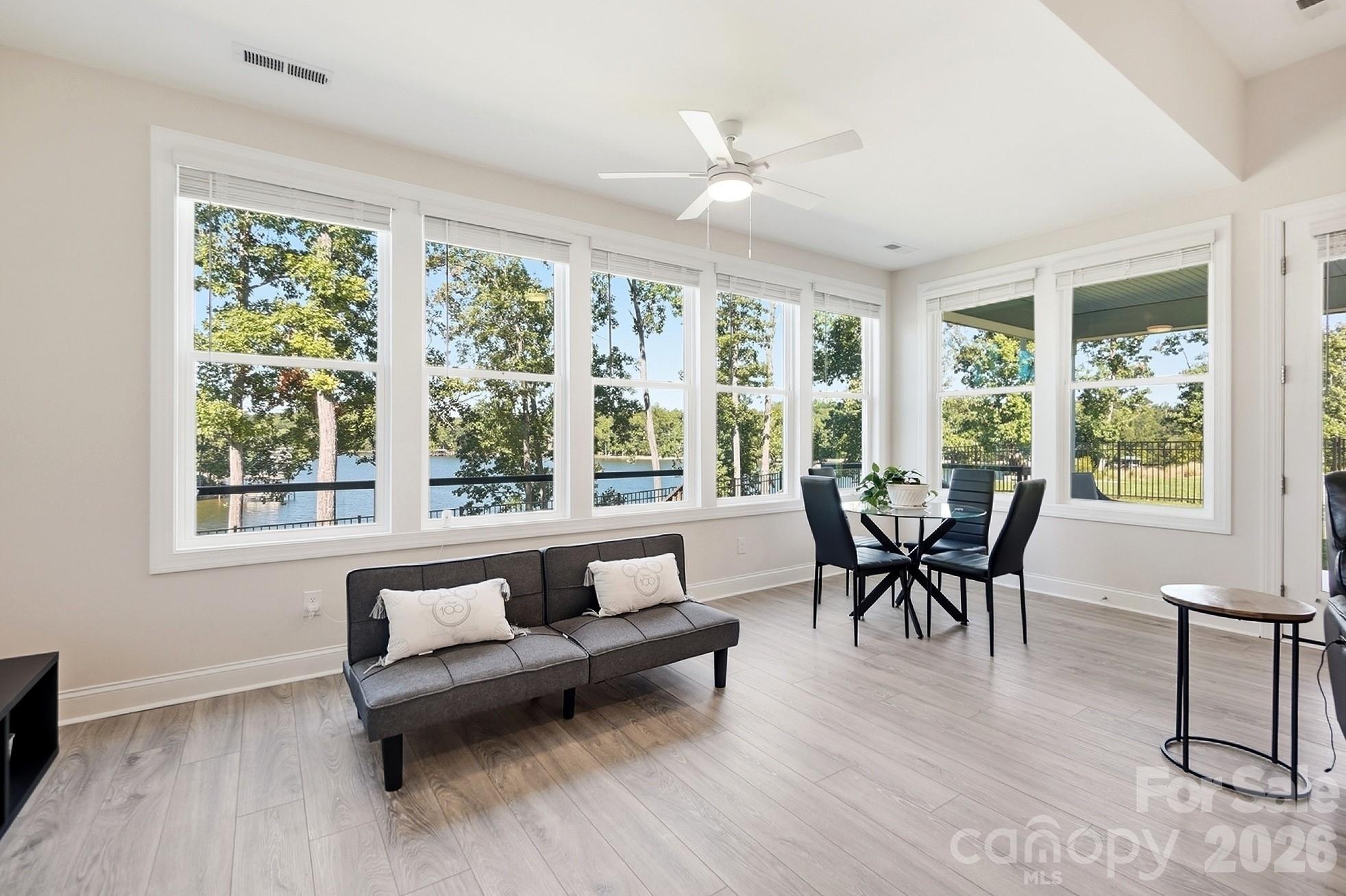 Sunroom with amazing Lake Views! - 8032 Longwaters Court, York