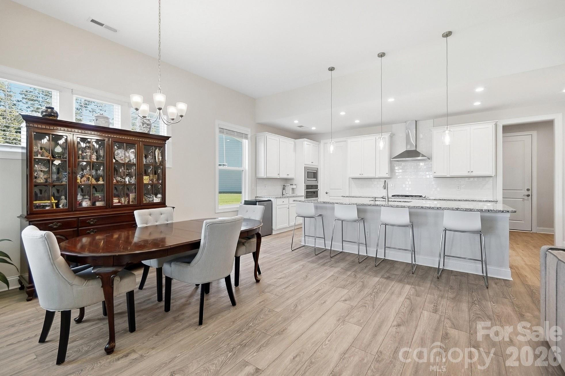 Single Family Residence at 8032 Longwaters Court, York, photo 12 of 45