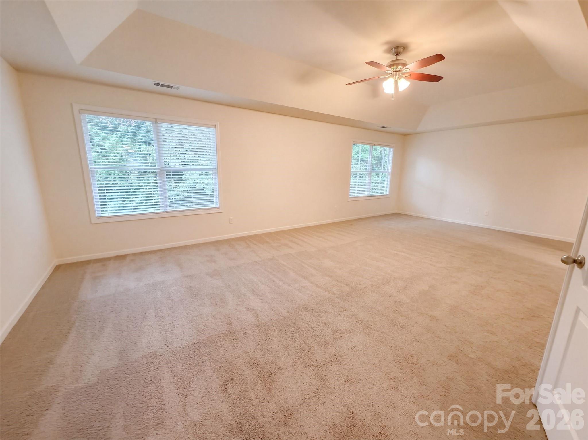 Single Family Residence at 330 Windy Pine Drive, Lake Wylie, photo 4 of 32
