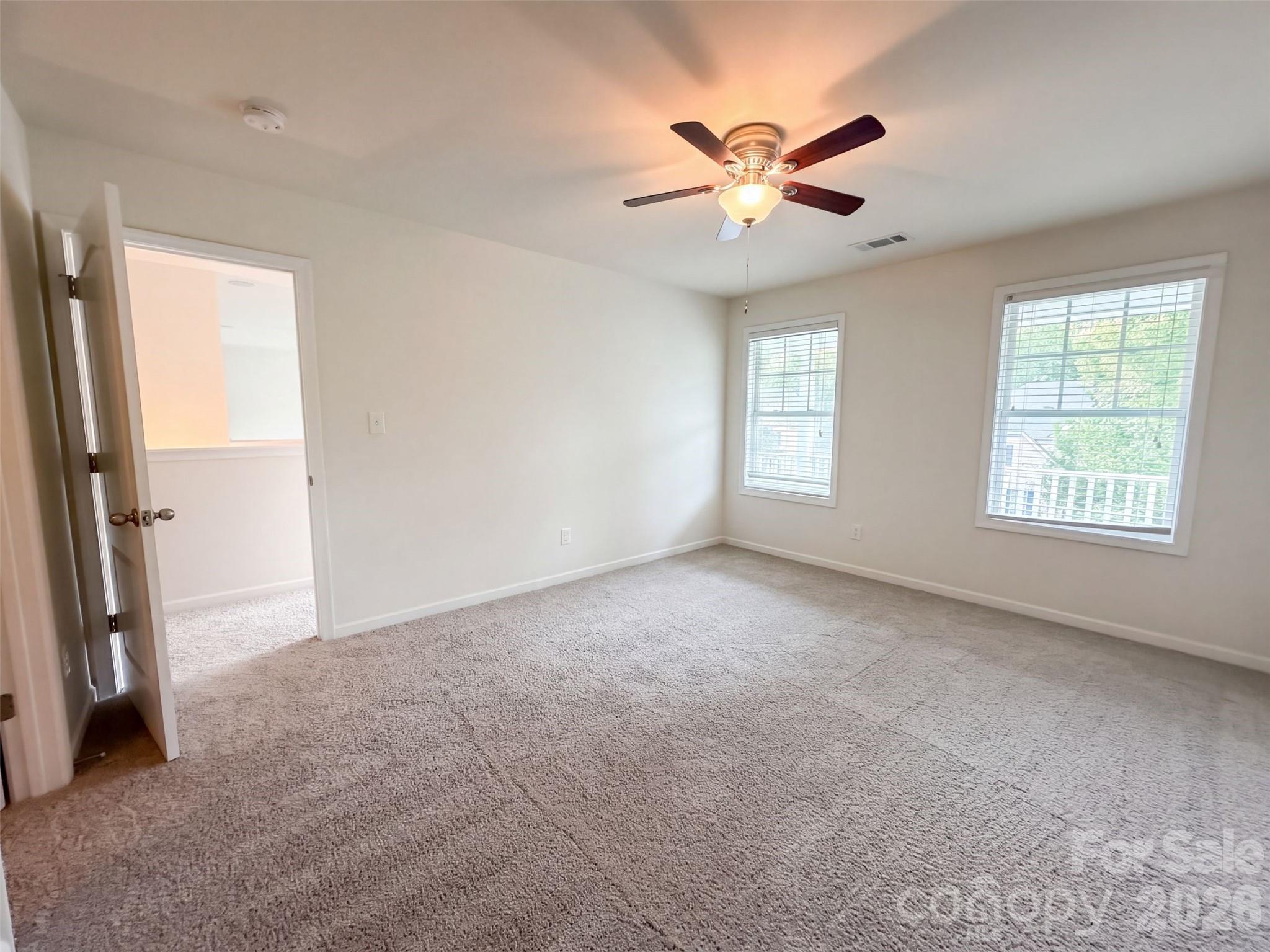 Single Family Residence at 330 Windy Pine Drive, Lake Wylie, photo 18 of 32