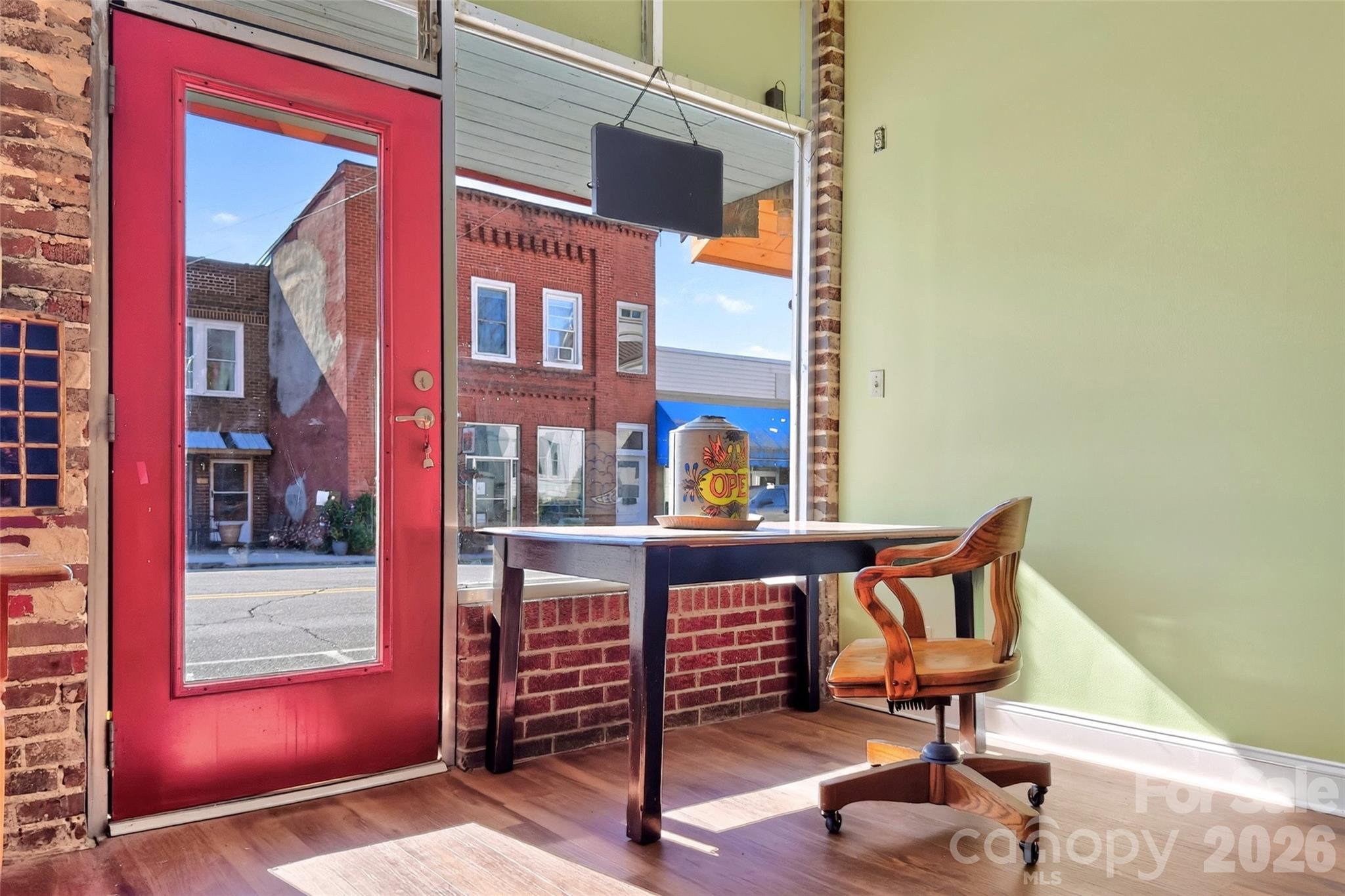 Retail at 35 N Mitchell Avenue N, Bakersville, photo 9 of 26