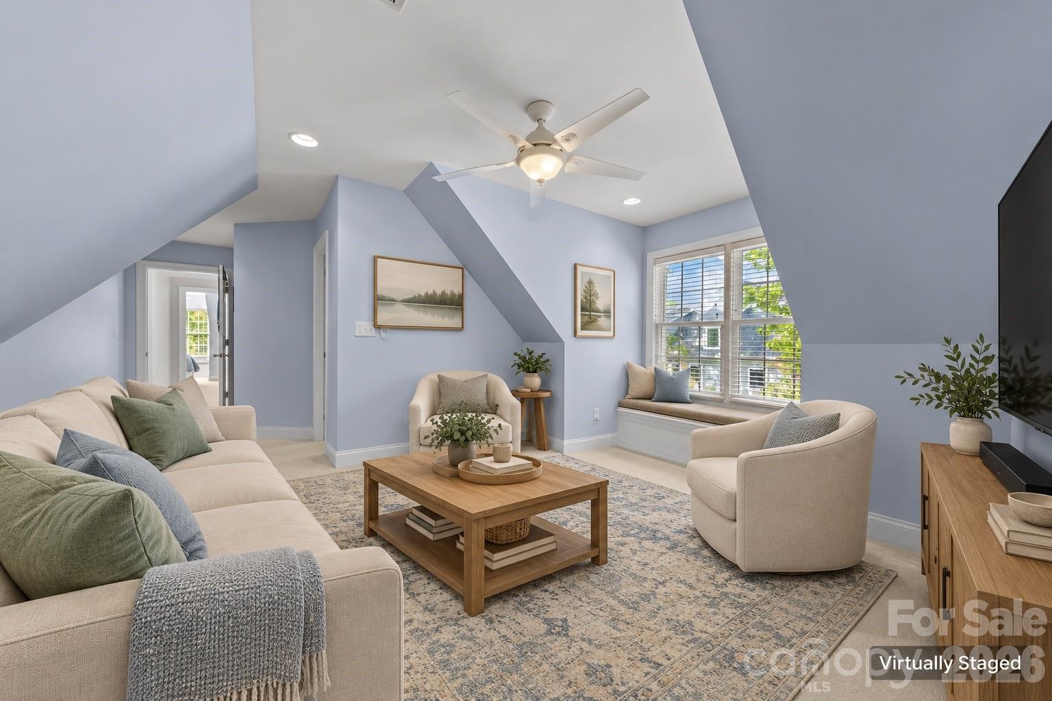 Virtually Staged - 135 Harbor Drive W, Lexington