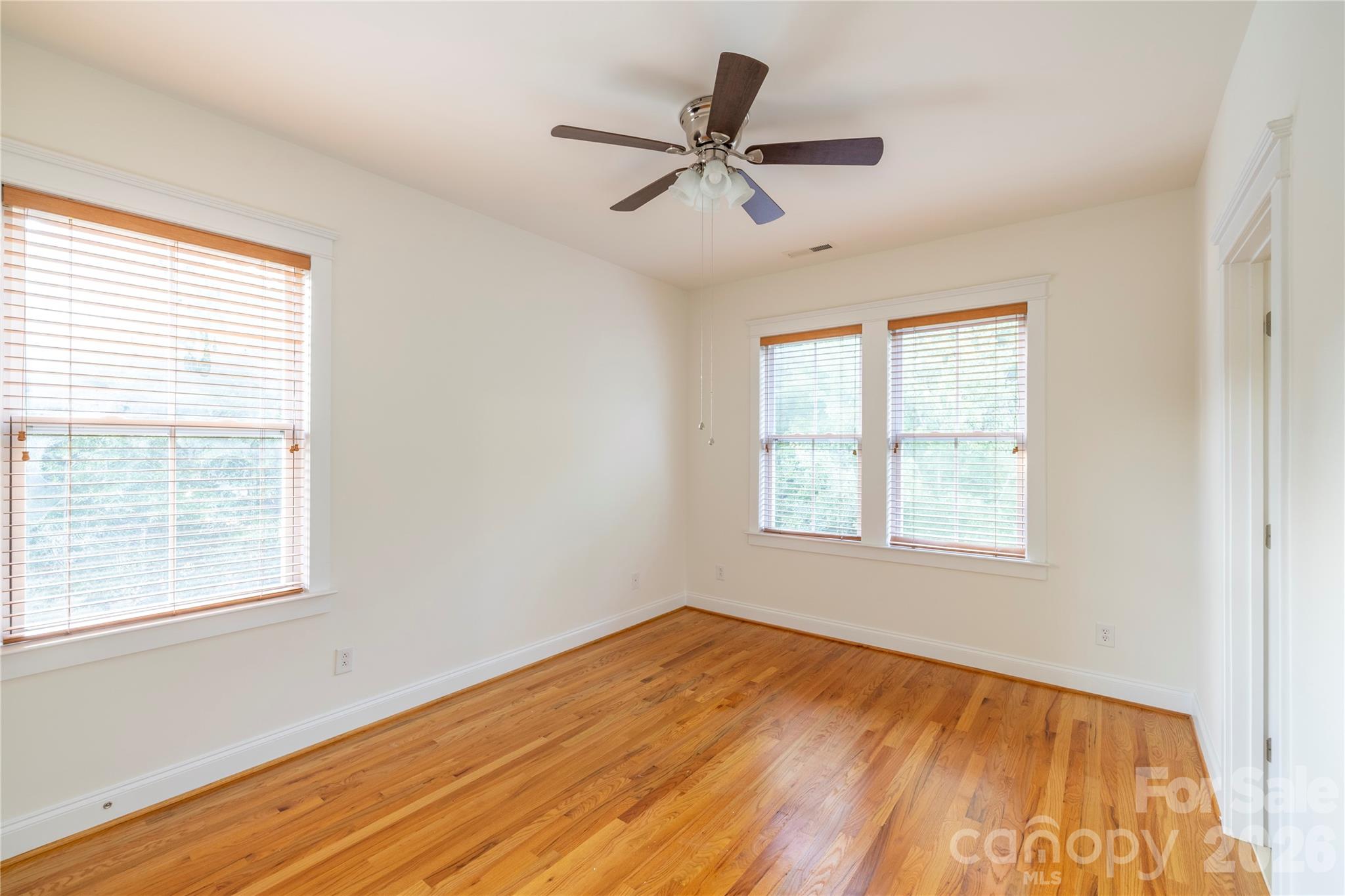 Single Family Residence at 116 Gresham Lane, Mooresville, photo 17 of 32