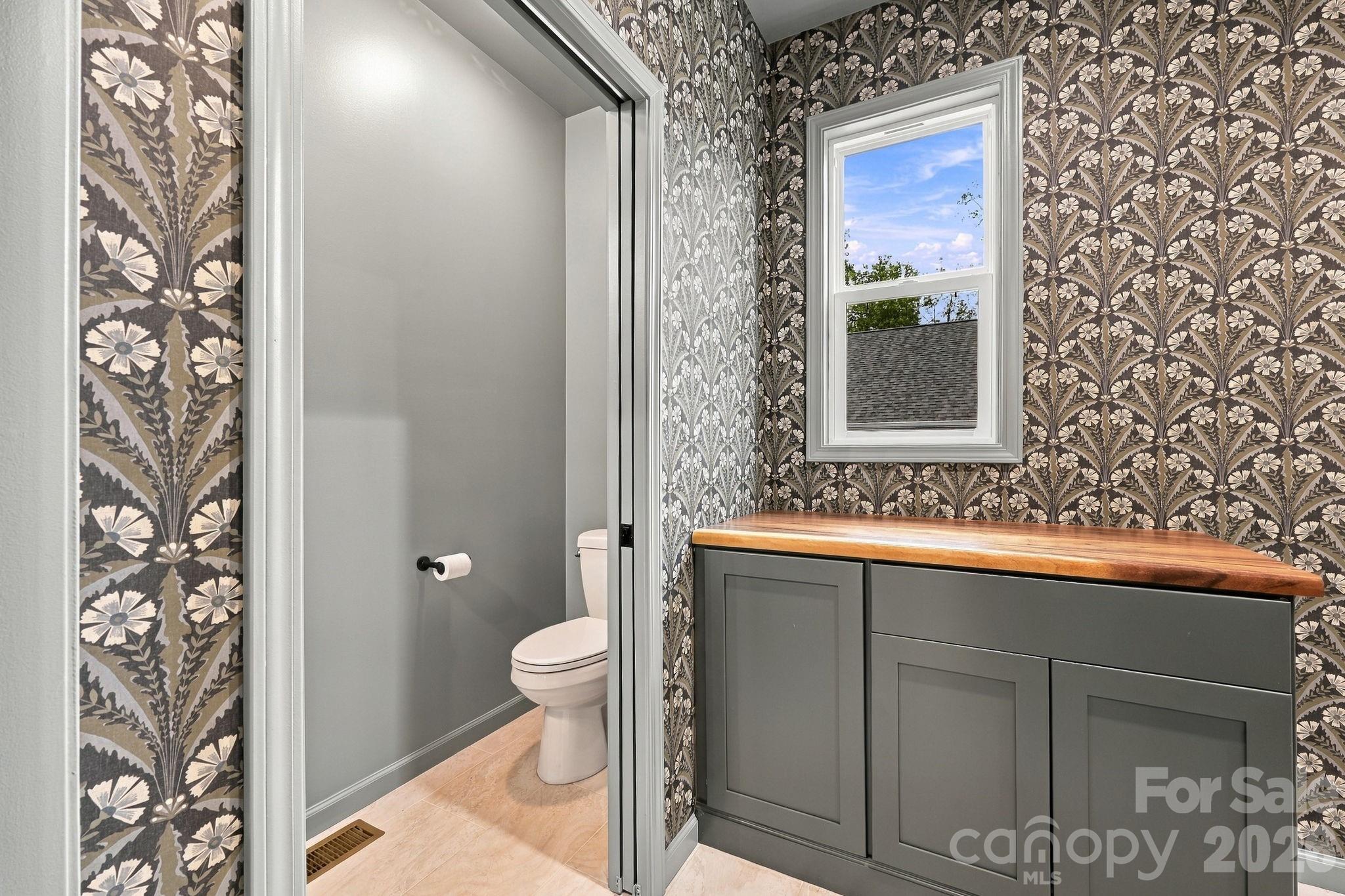Mud room and half bath - 34 Gudger Road, Candler