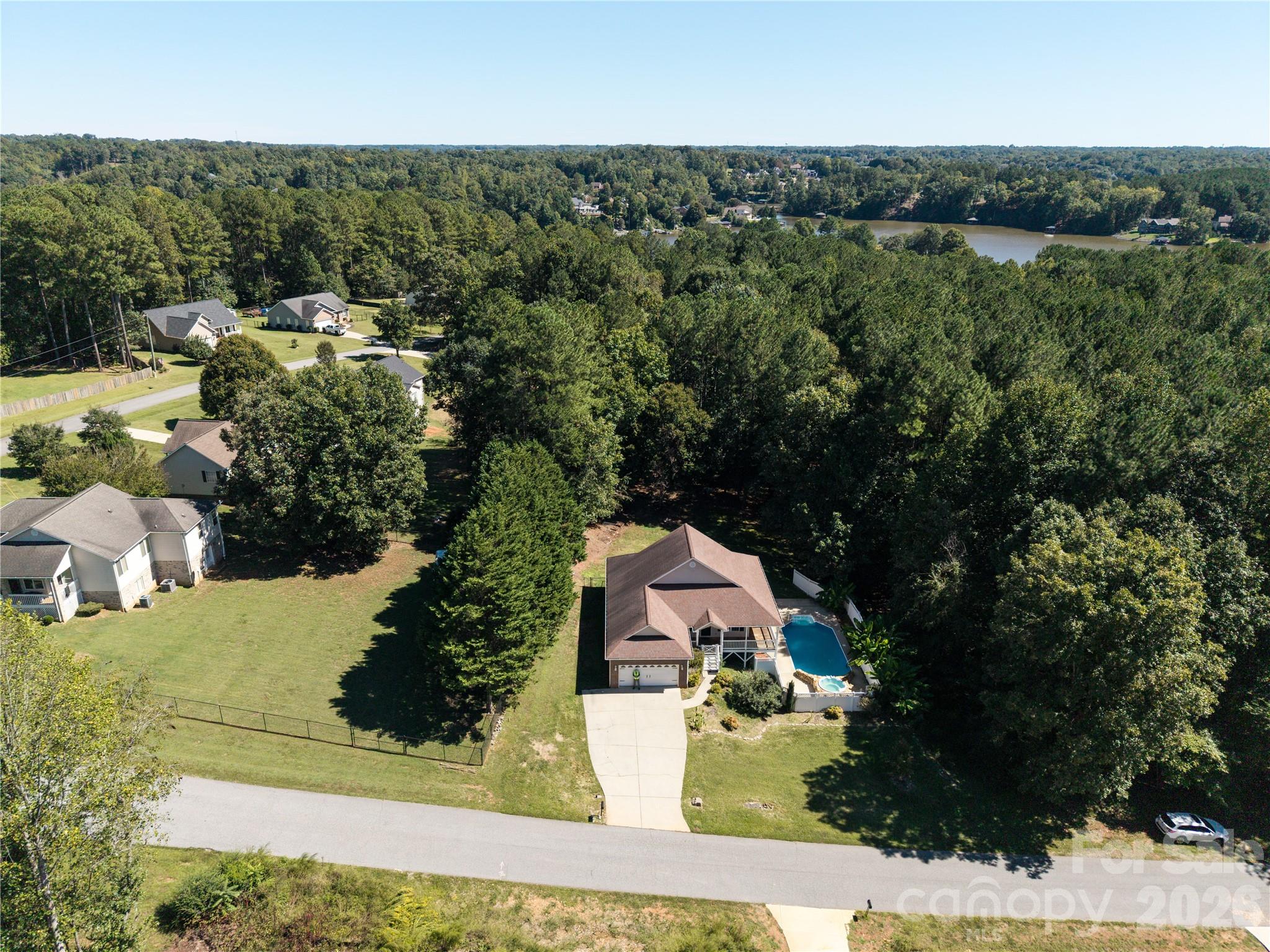 Single Family Residence at 6391 Cathedral Drive, Hickory, photo 3 of 47