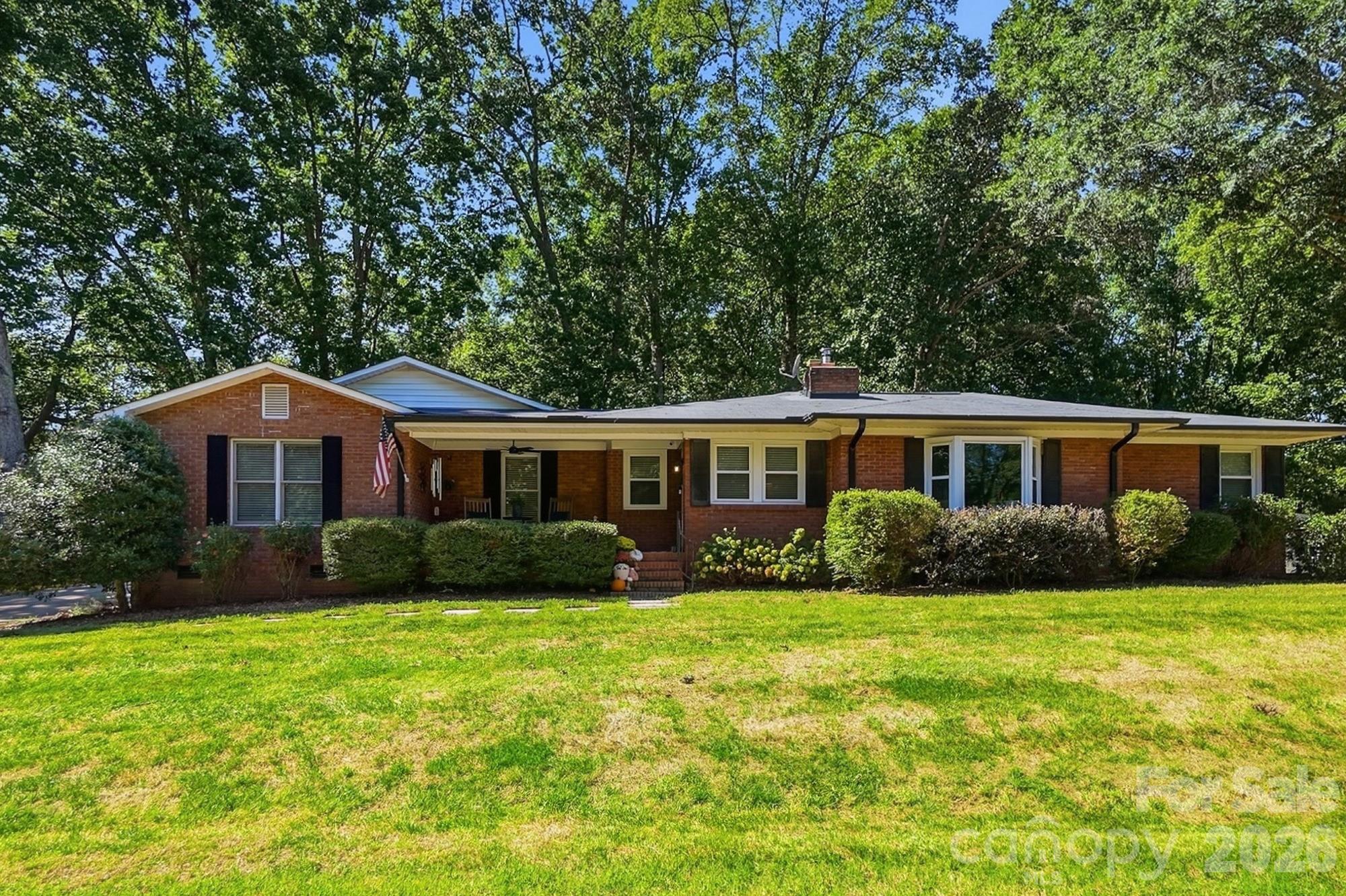 Single Family Residence at 4925 Fulton Court, Concord, photo 3 of 48
