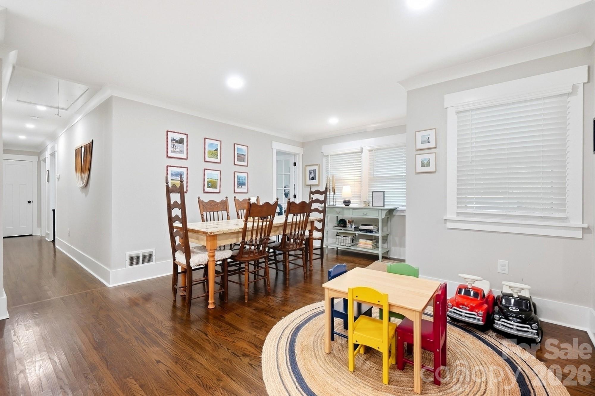 Single Family Residence at 4925 Fulton Court, Concord, photo 20 of 48