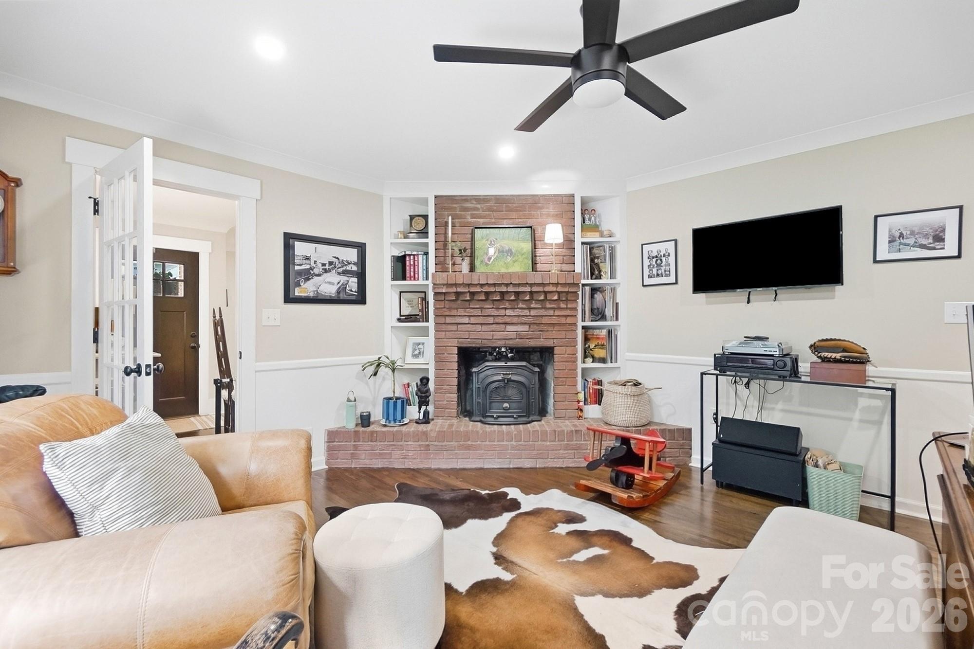 Single Family Residence at 4925 Fulton Court, Concord, photo 23 of 48