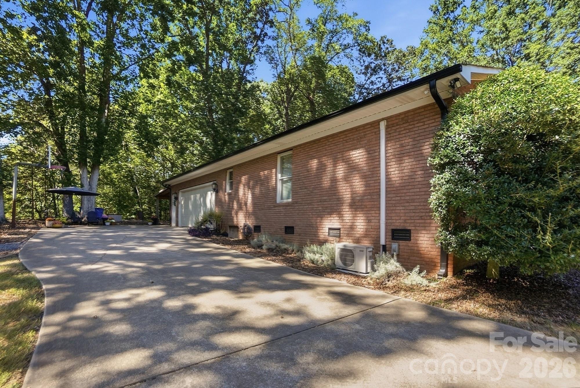 Single Family Residence at 4925 Fulton Court, Concord, photo 43 of 48