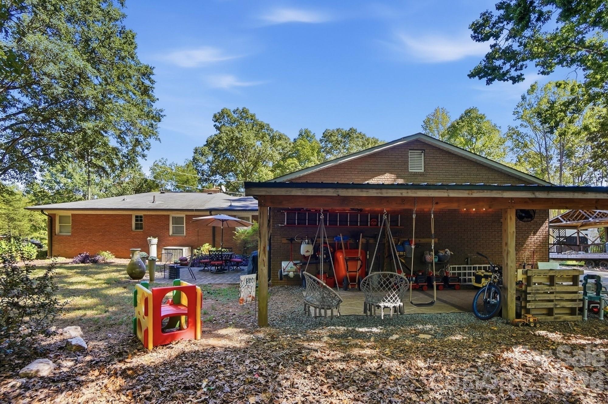 Single Family Residence at 4925 Fulton Court, Concord, photo 46 of 48
