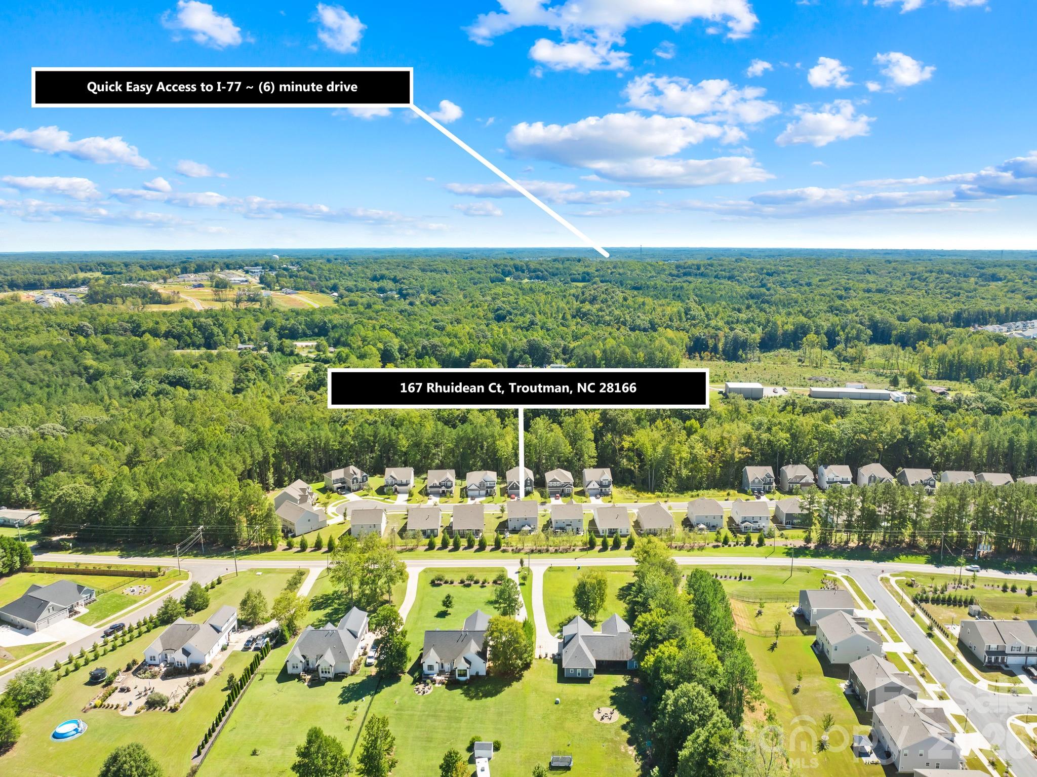 Single Family Residence at 167 Rhuidean Court, Troutman, photo 4 of 46