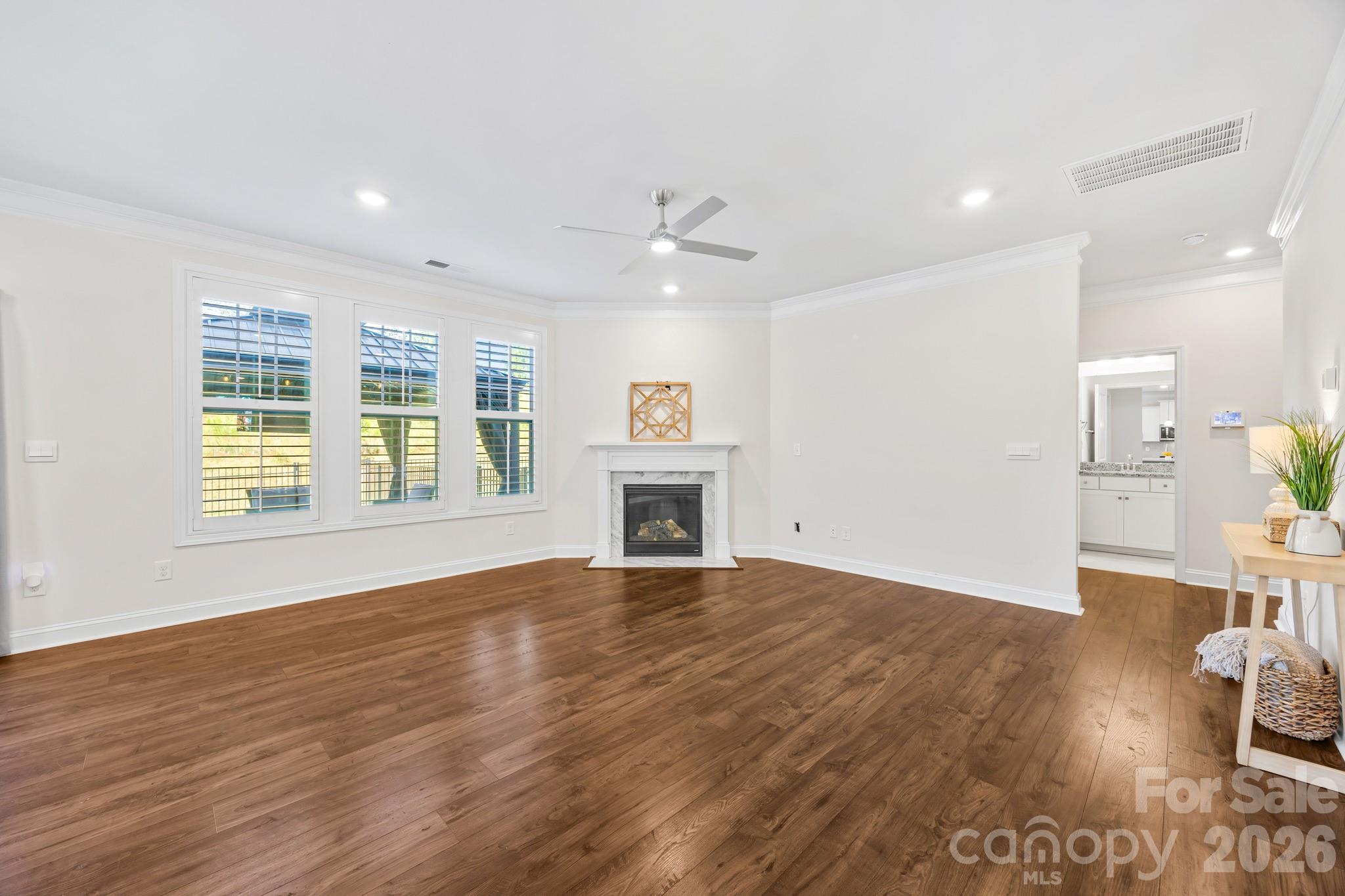 living room - 167 Rhuidean Court, Troutman