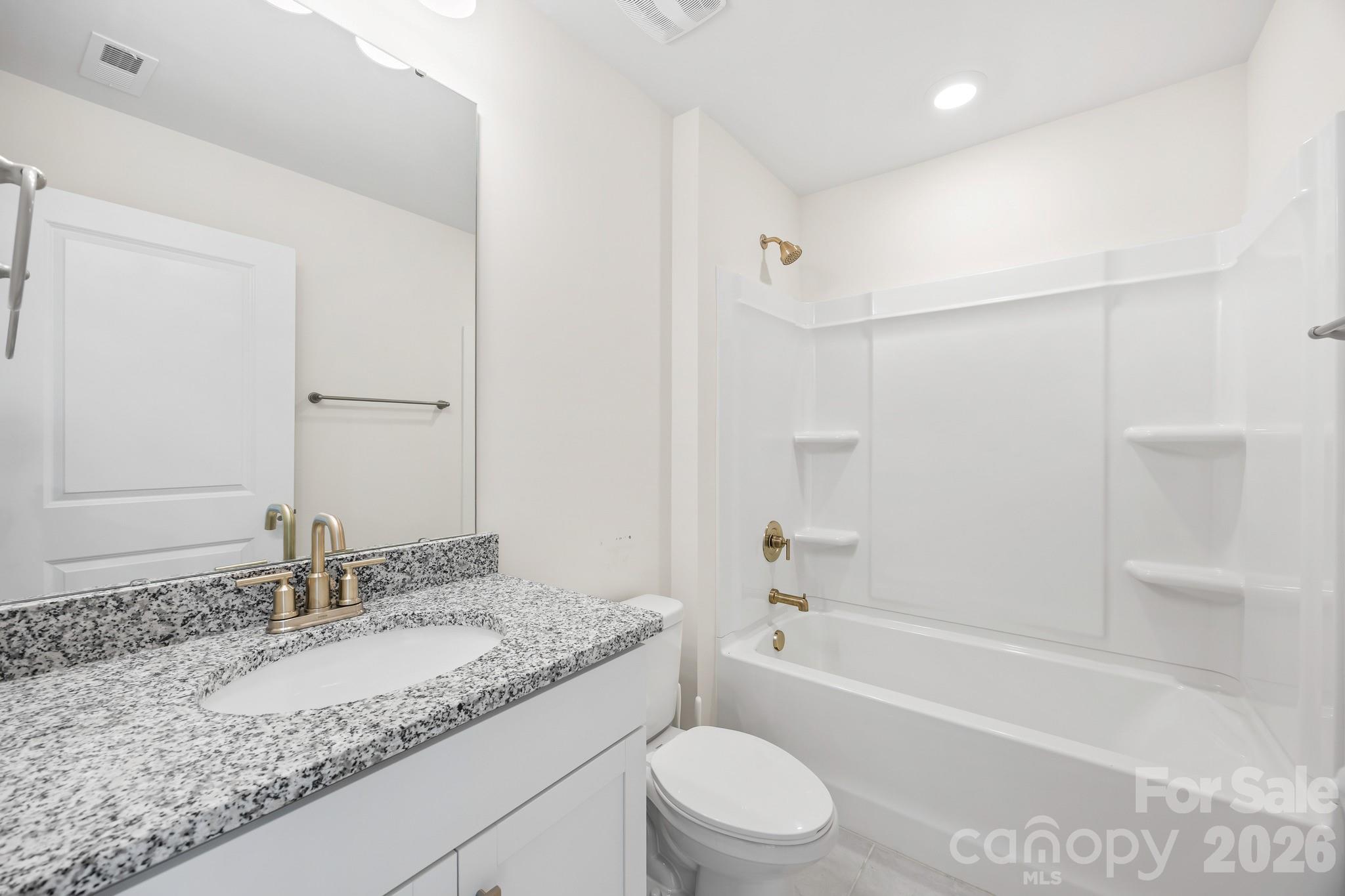 Single Family Residence at 167 Rhuidean Court, Troutman, photo 32 of 46