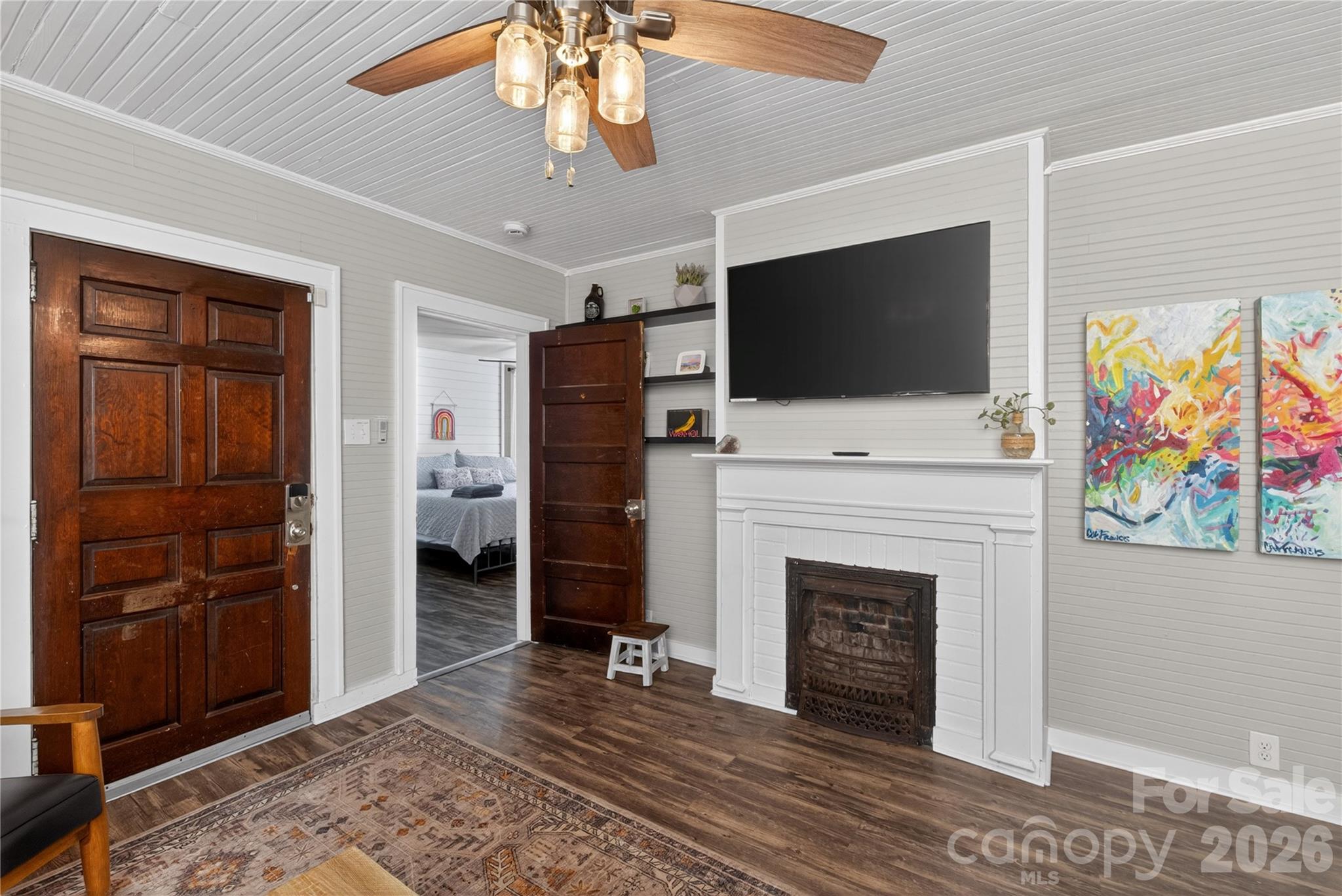Single Family Residence at 712 Jackson Street, Fort Mill, photo 6 of 34