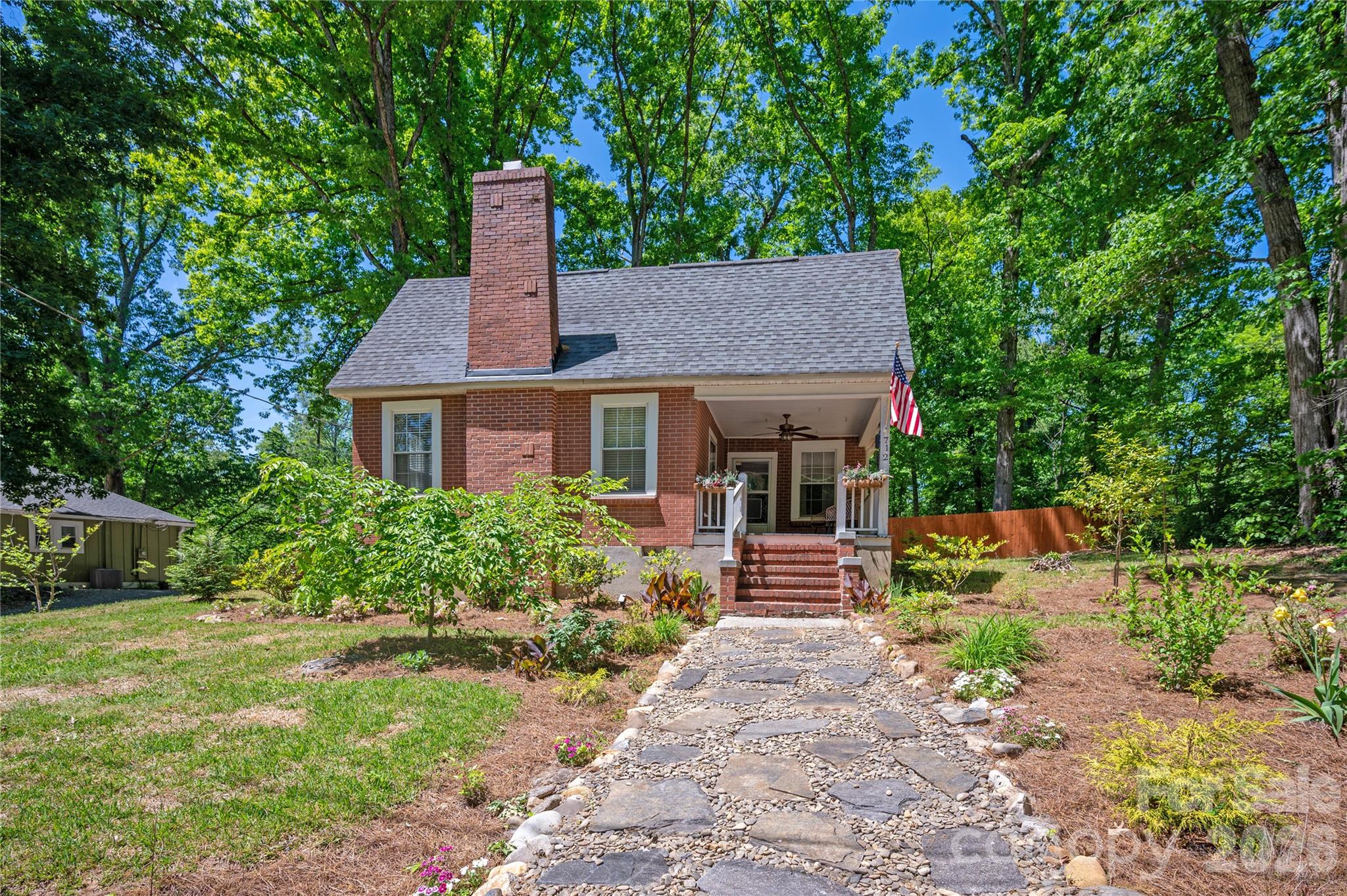Single Family Residence at 712 Jackson Street, Fort Mill, photo 33 of 34