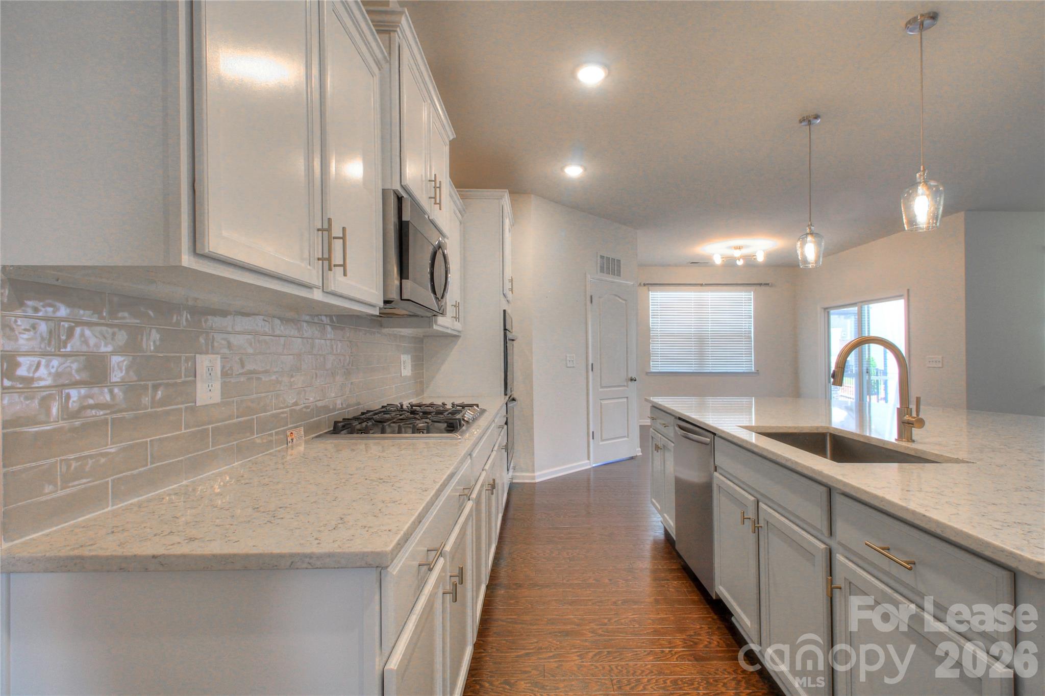 Single Family Residence at 3007 Silverwood Drive, Waxhaw, photo 8 of 39