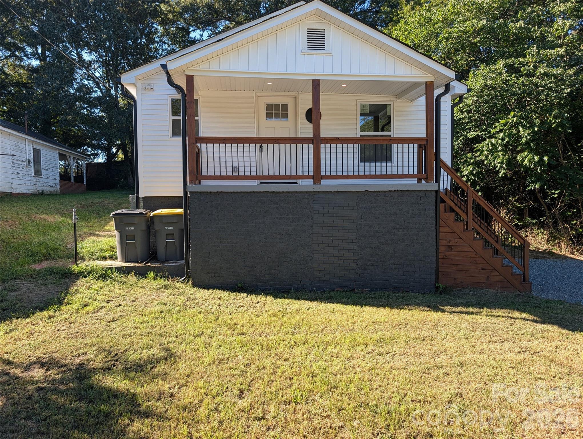 Single Family Residence at 213 Rice Street, Kannapolis, photo 3 of 26