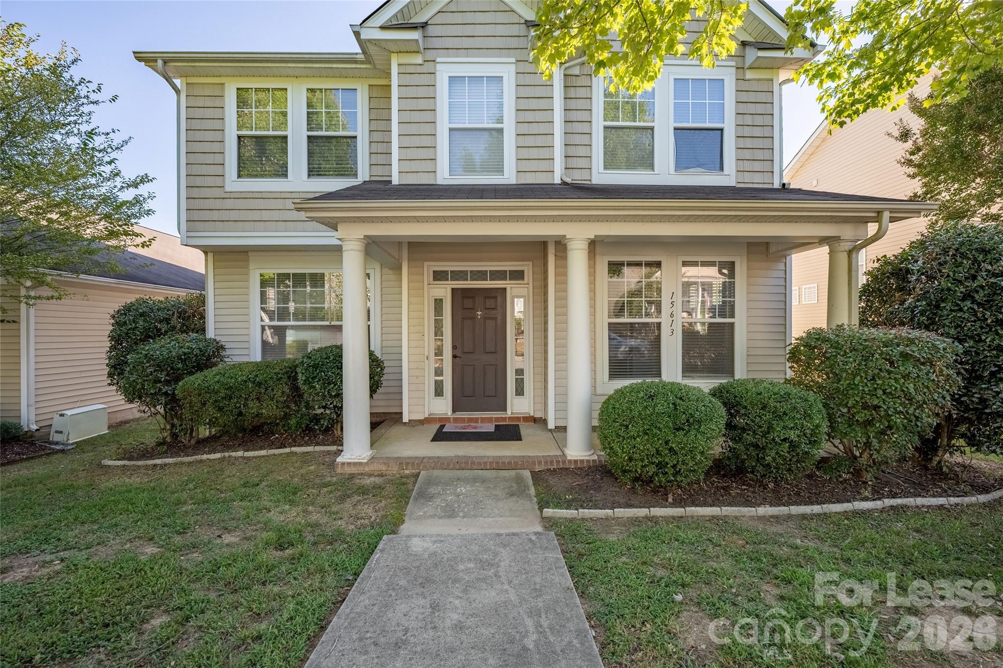 15613 Seafield Lane