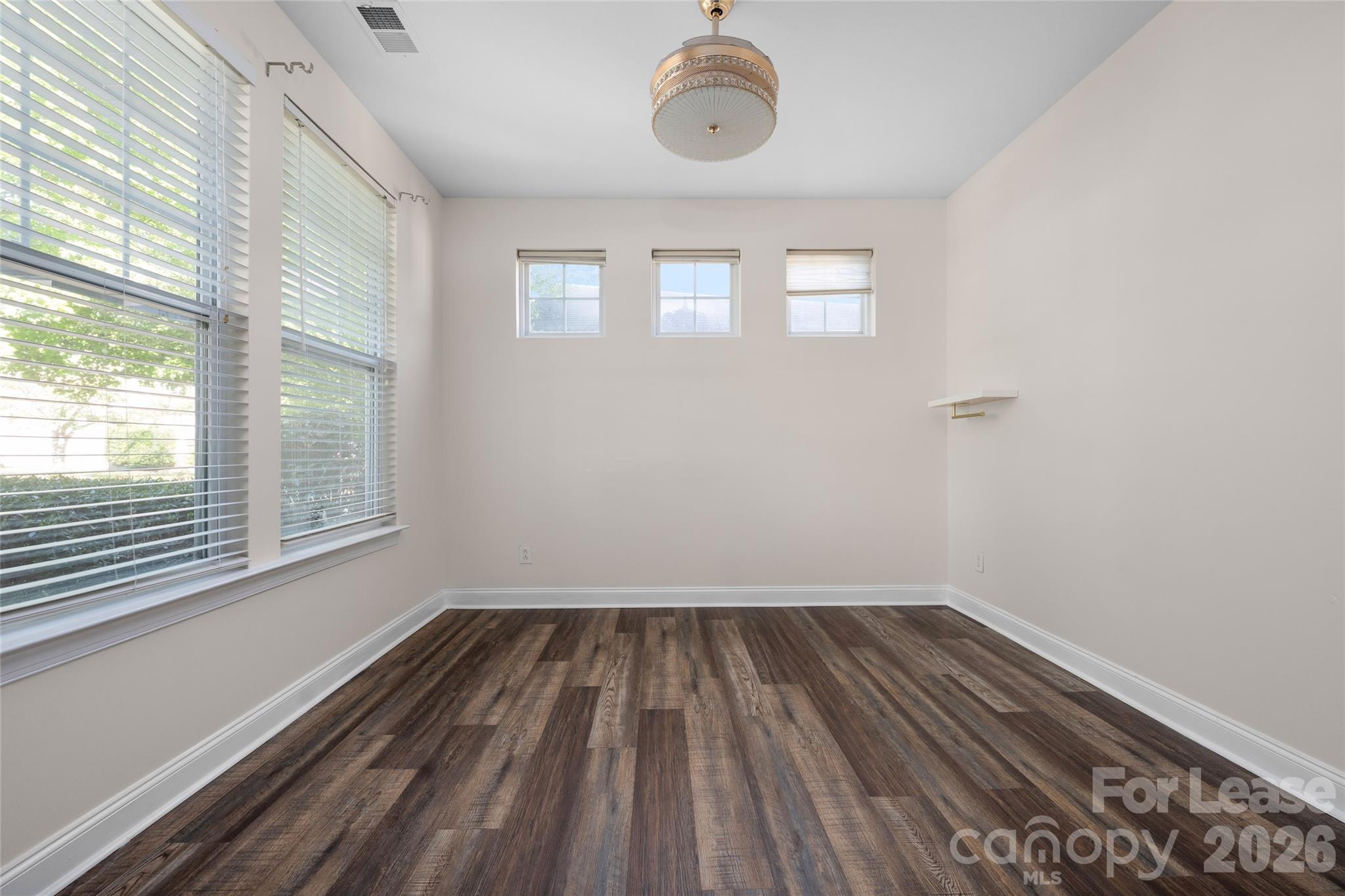 Single Family Residence at 15613 Seafield Lane, Huntersville, photo 12 of 41