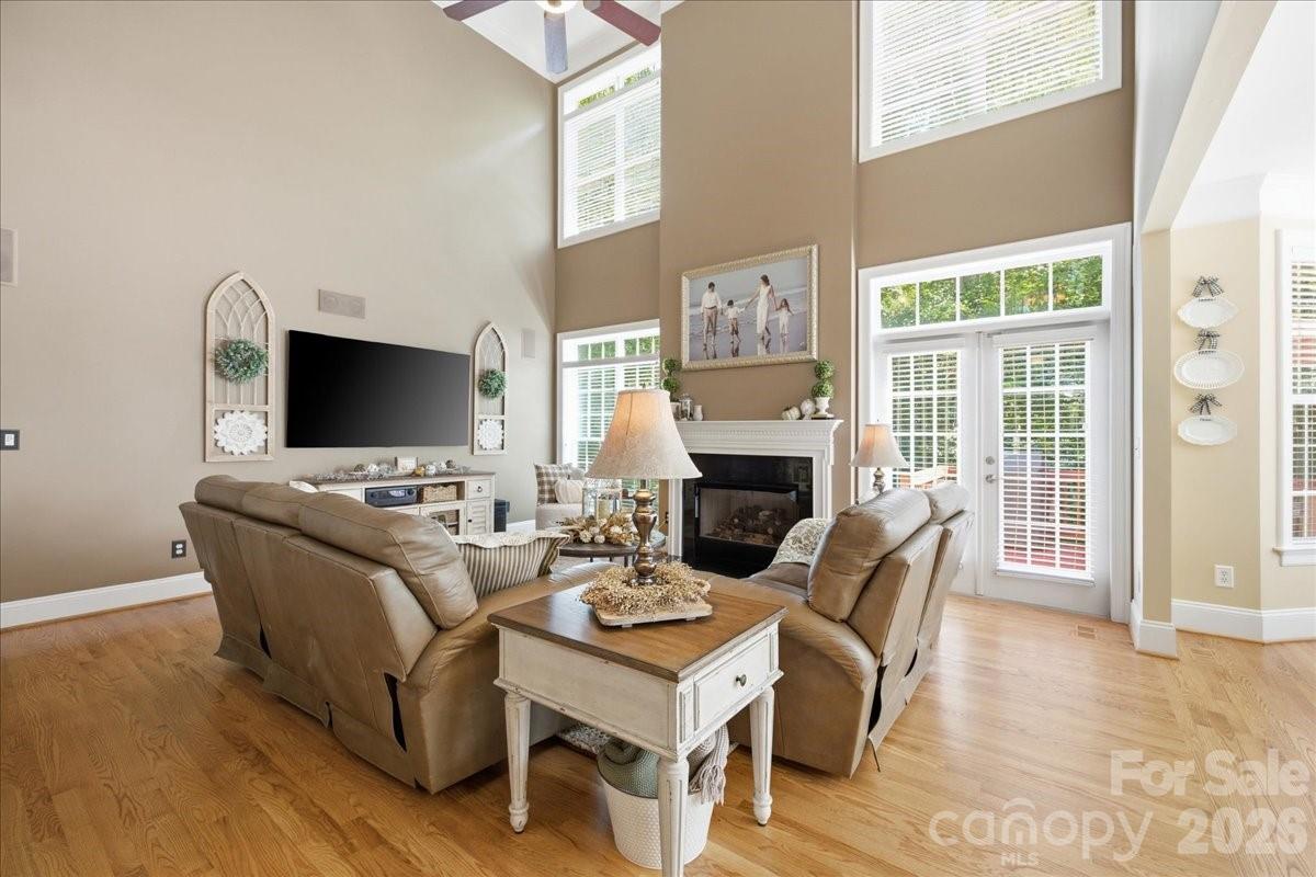 Single Family Residence at 5817 Cross Point Court, Waxhaw, photo 23 of 48