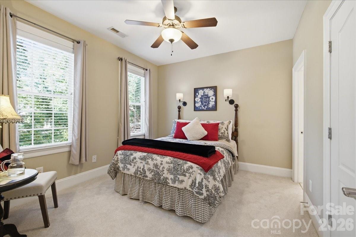 Single Family Residence at 5817 Cross Point Court, Waxhaw, photo 15 of 48