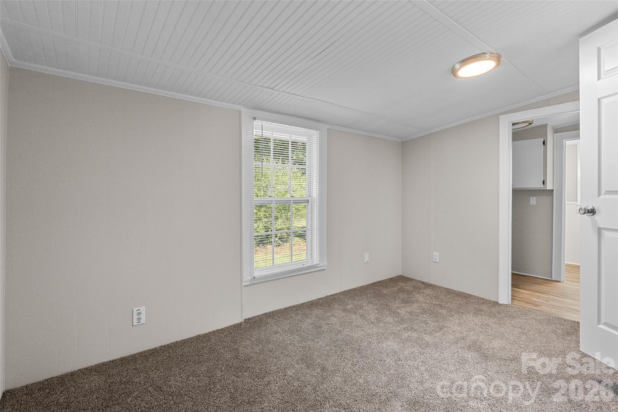 Single Family Residence at 313 Robinson Street, Rock Hill, photo 15 of 27