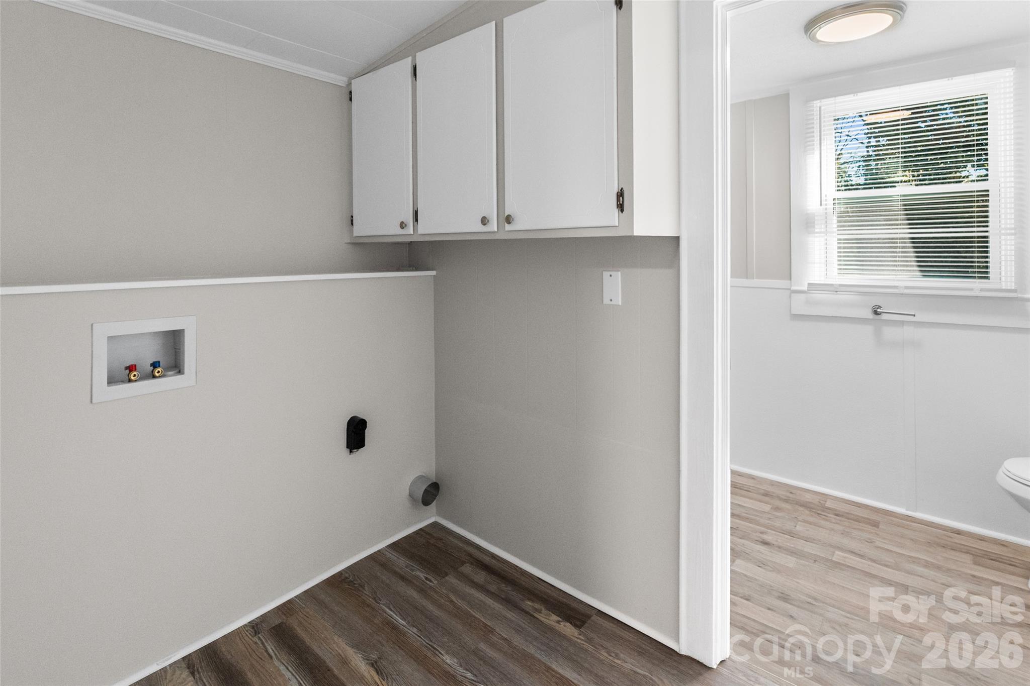 Single Family Residence at 313 Robinson Street, Rock Hill, photo 17 of 27