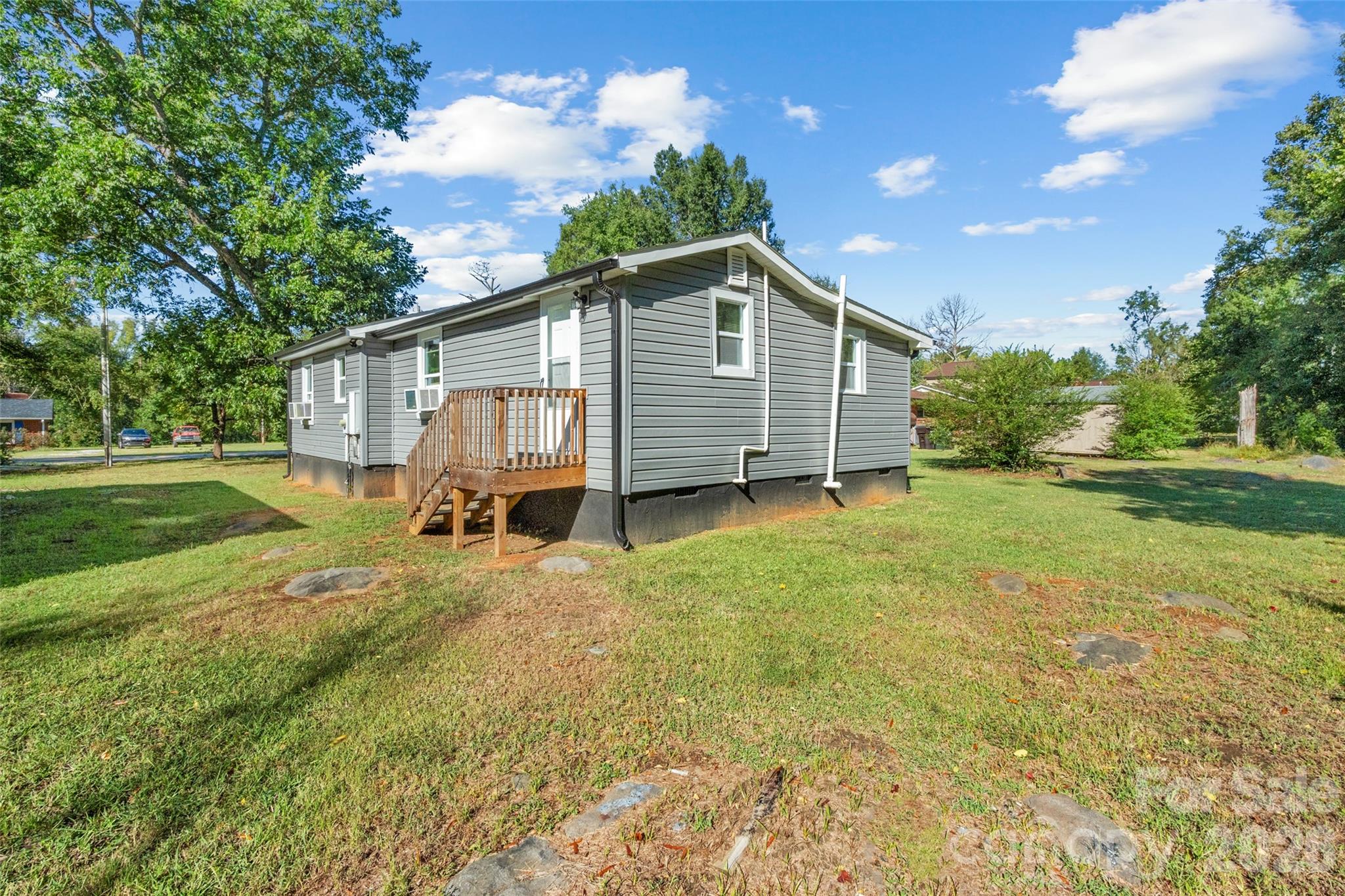 Single Family Residence at 313 Robinson Street, Rock Hill, photo 26 of 27