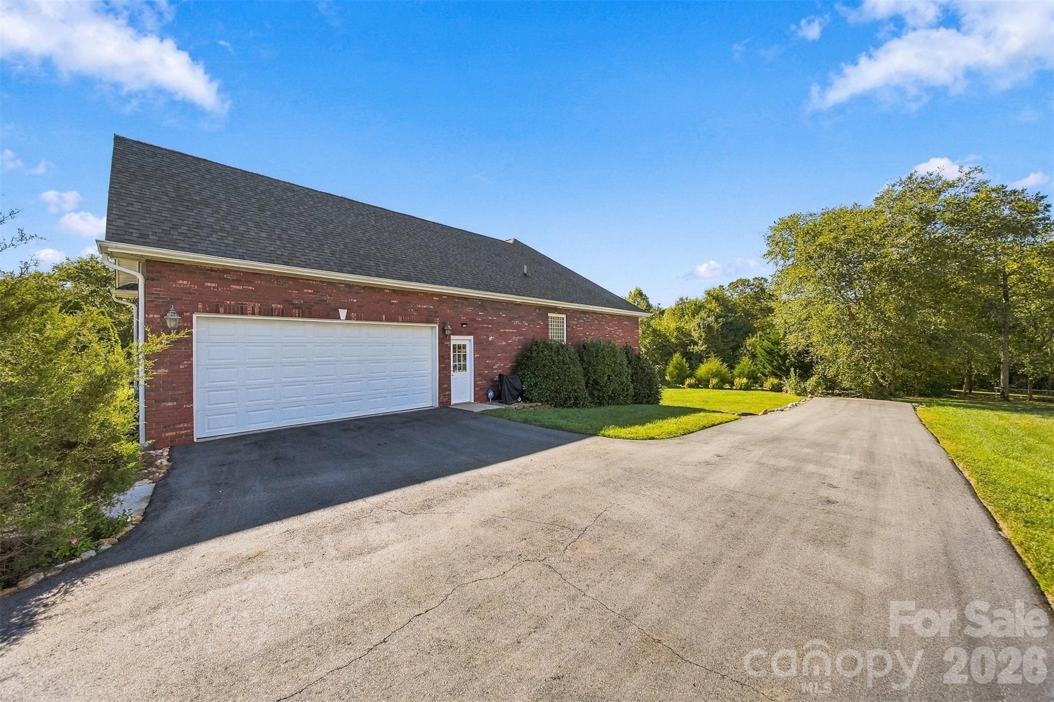 Single Family Residence at 2785 Judea Drive, Conover, photo 9 of 39