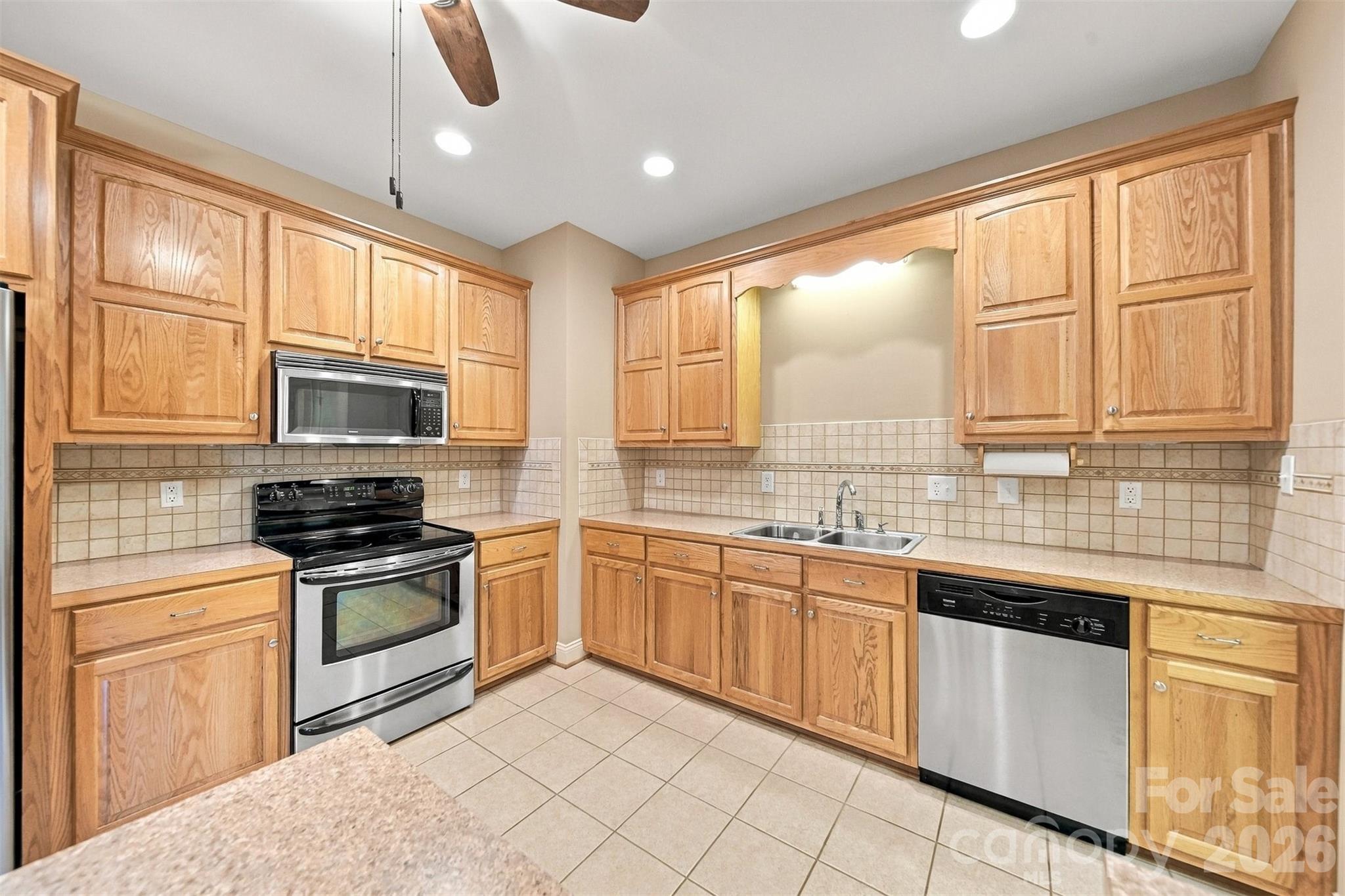 Single Family Residence at 2785 Judea Drive, Conover, photo 16 of 39