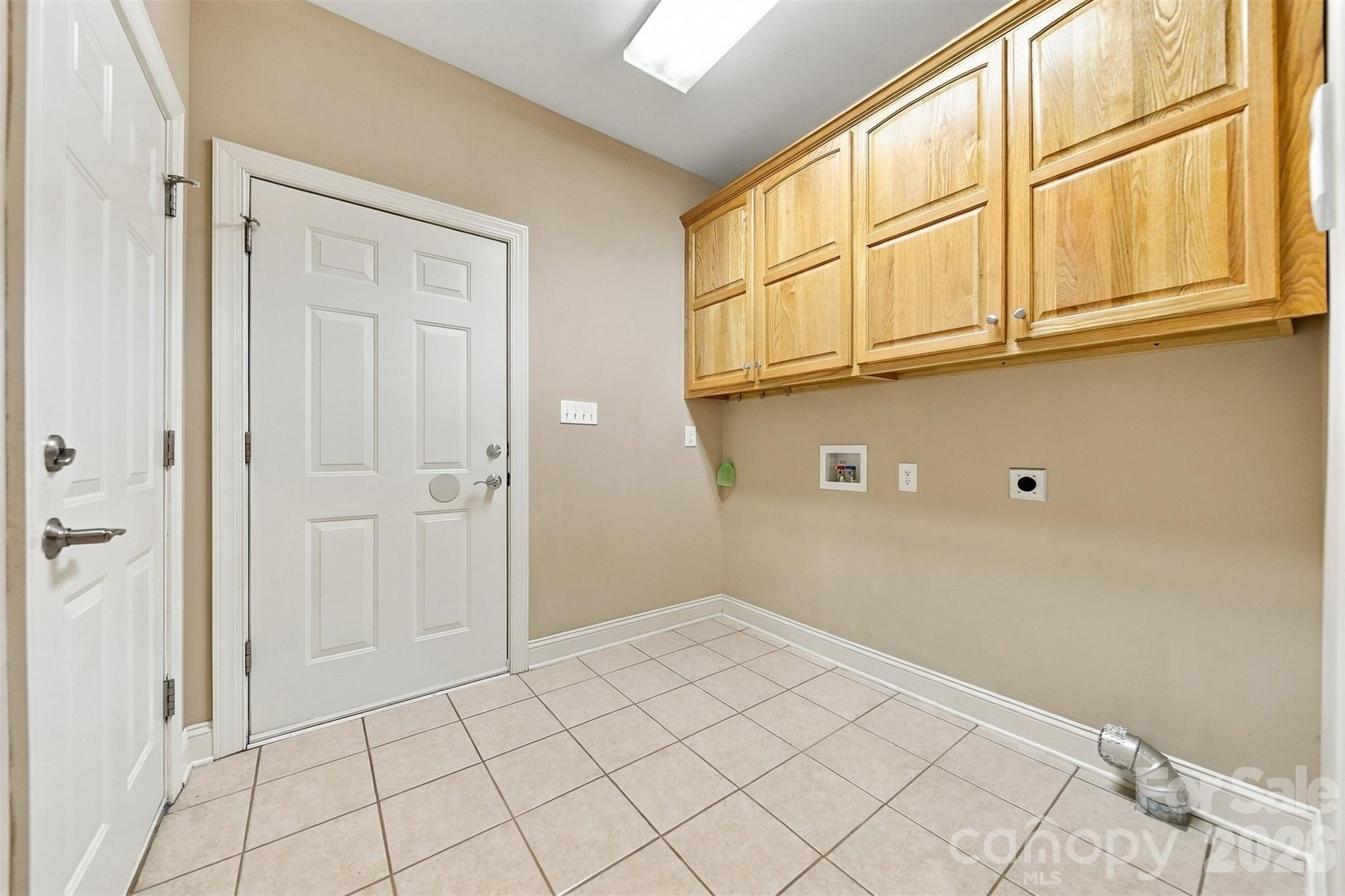 Single Family Residence at 2785 Judea Drive, Conover, photo 18 of 39