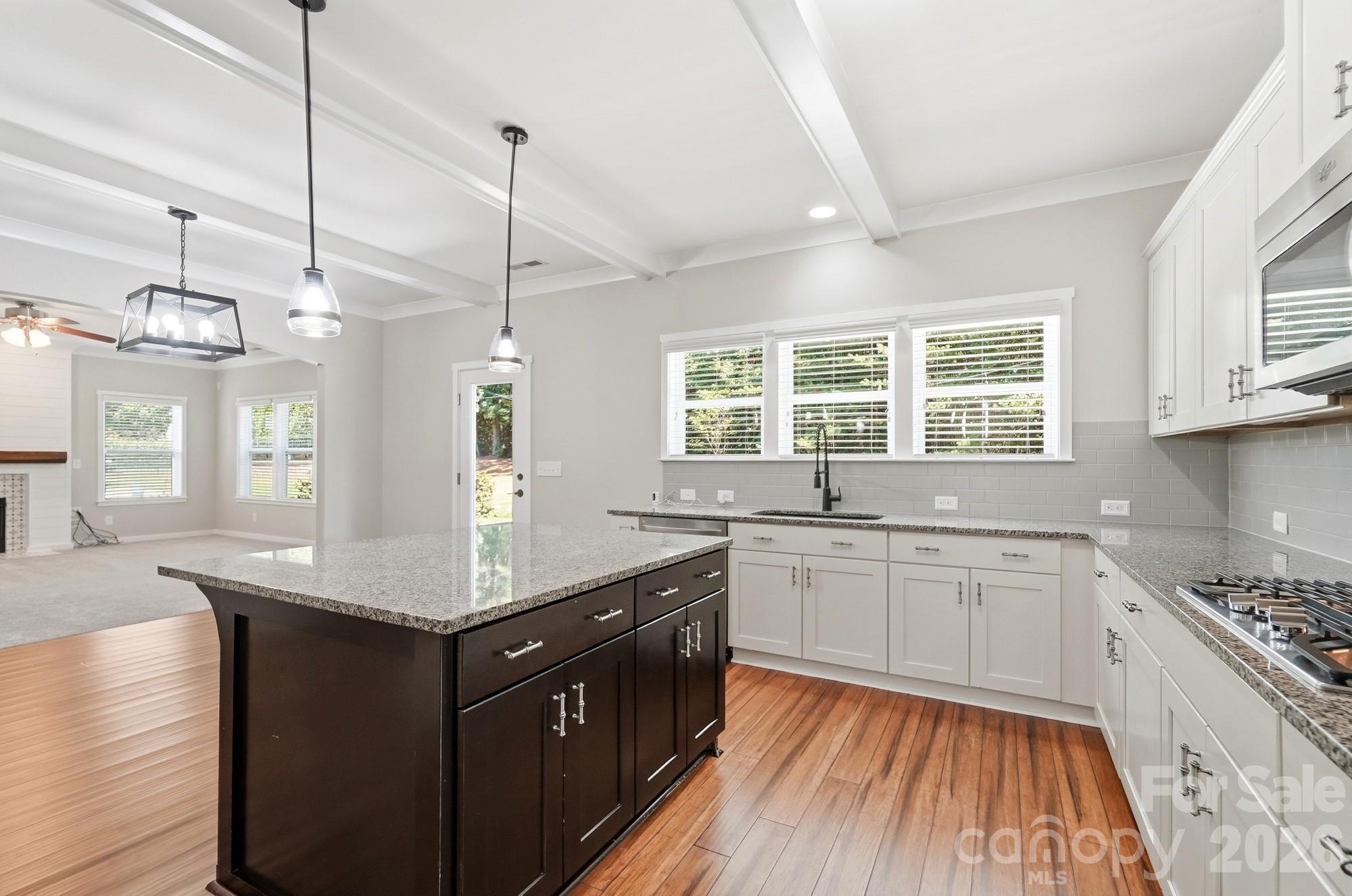 Single Family Residence at 2238 Bluebell Way, Tega Cay, photo 6 of 48