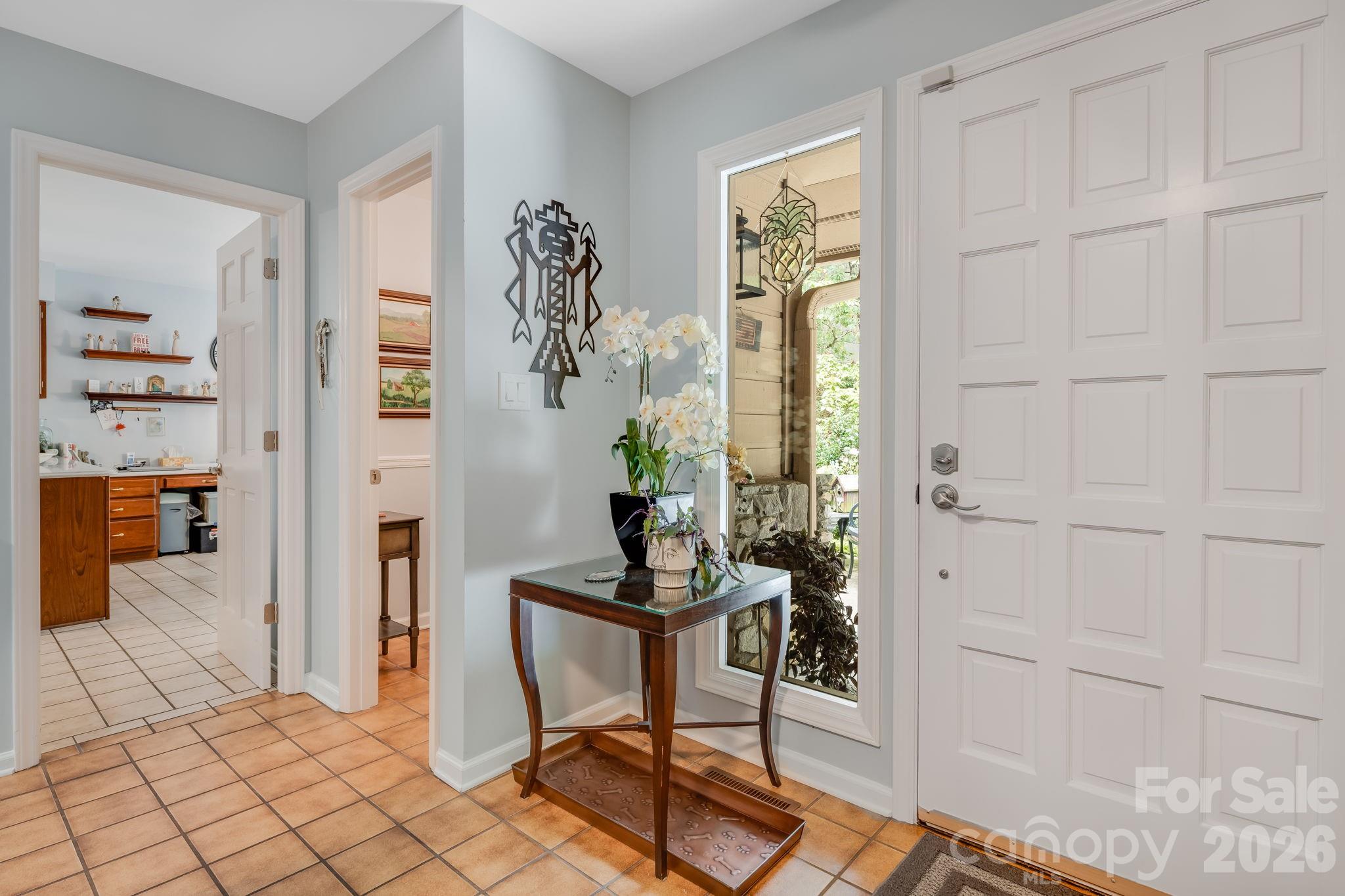 Condominium at 1702 Timber Trail, Asheville, photo 9 of 44