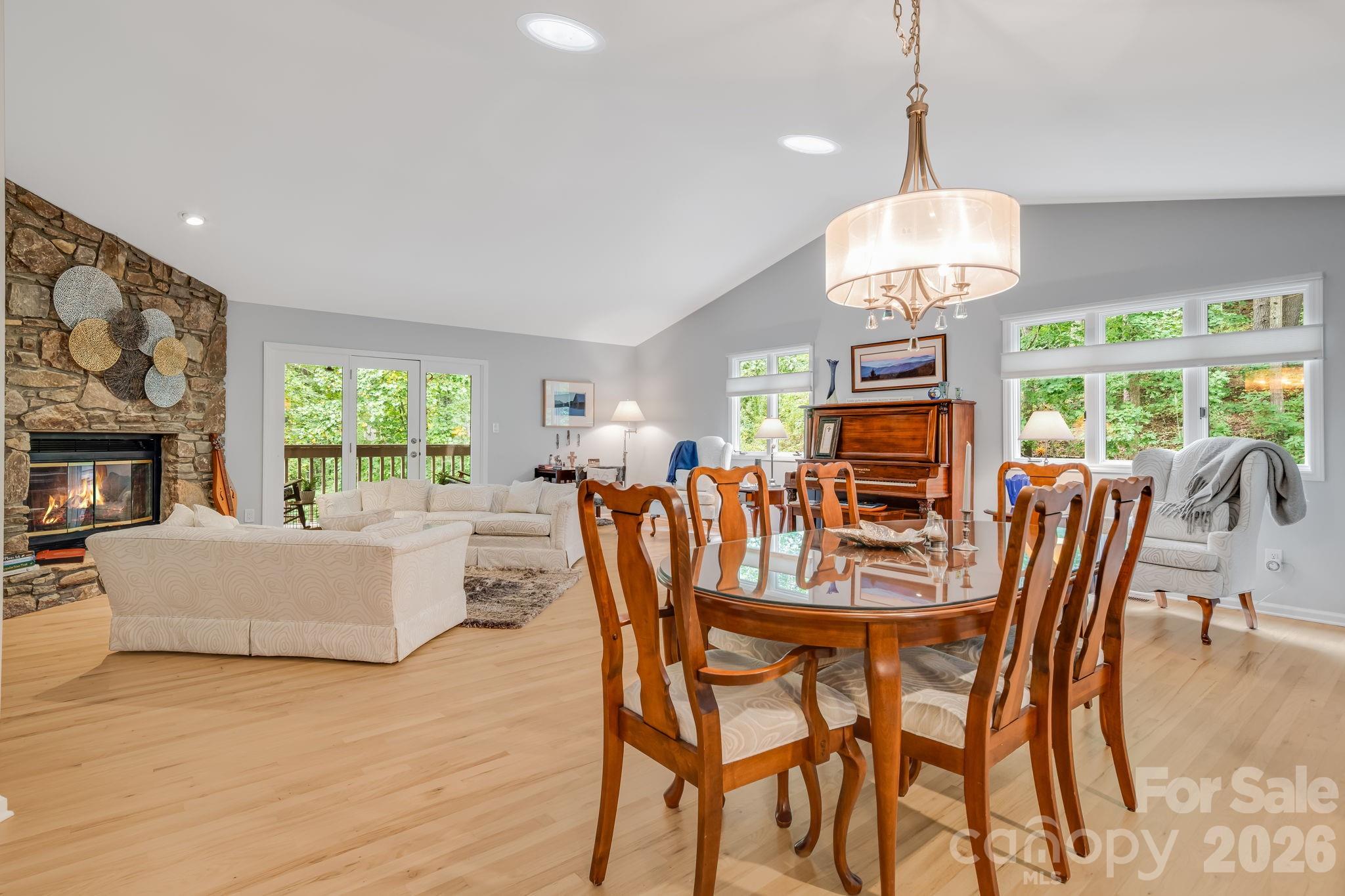 Condominium at 1702 Timber Trail, Asheville, photo 11 of 44
