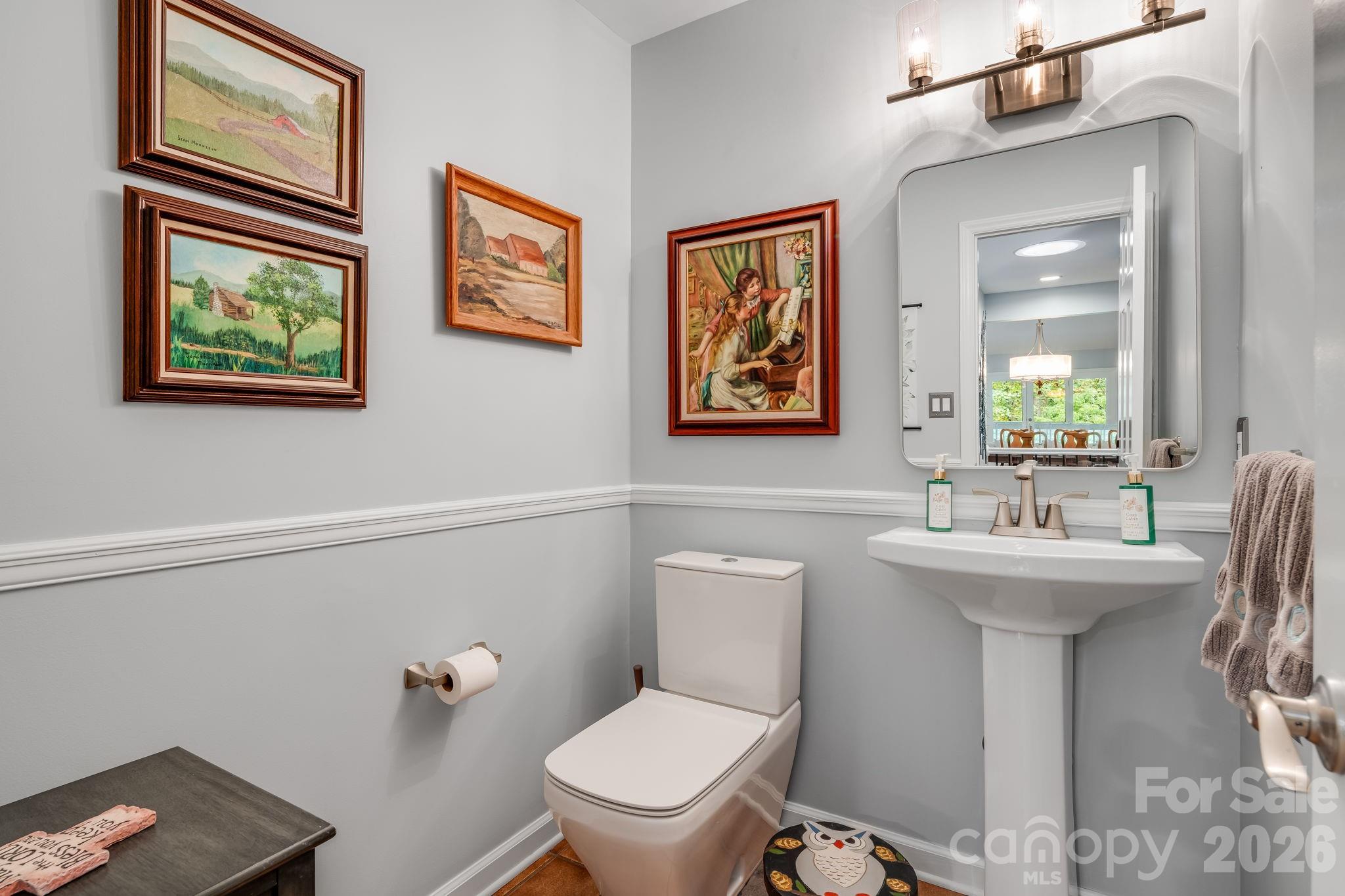 Condominium at 1702 Timber Trail, Asheville, photo 21 of 44