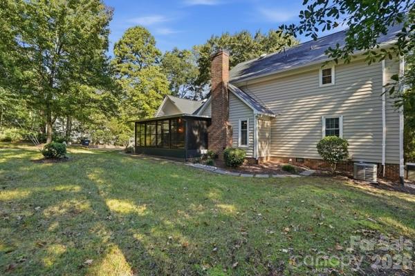 Spacious Back Yard - 1677 Double Oaks Road, Fort Mill