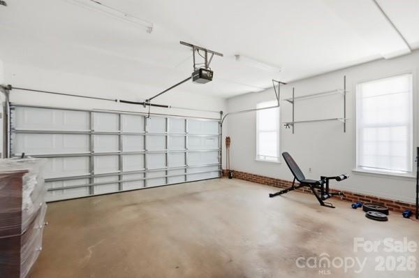 Double Garage - 1677 Double Oaks Road, Fort Mill