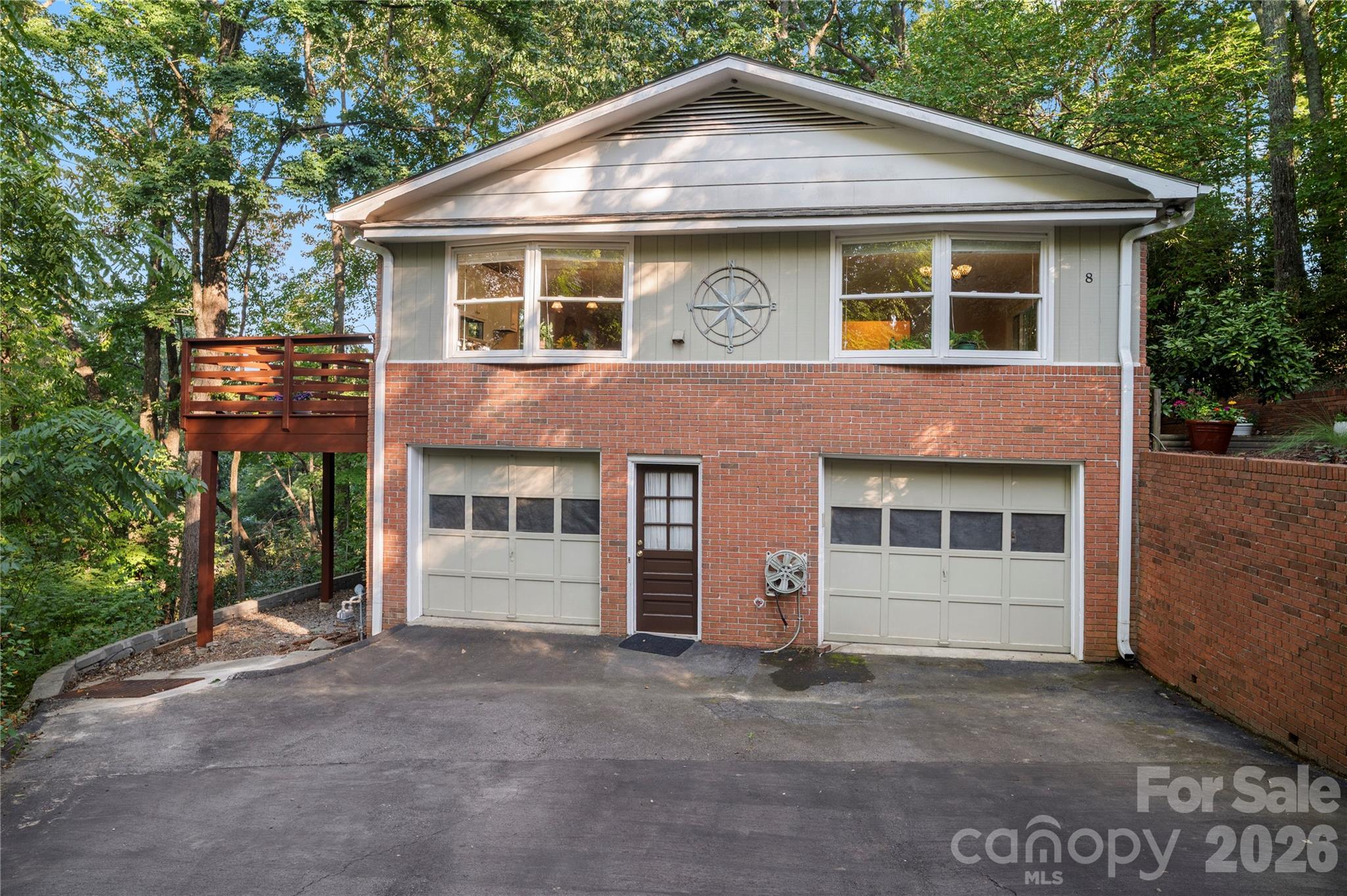 Single Family Residence at 8 Galax Lane, Hendersonville, photo 3 of 48