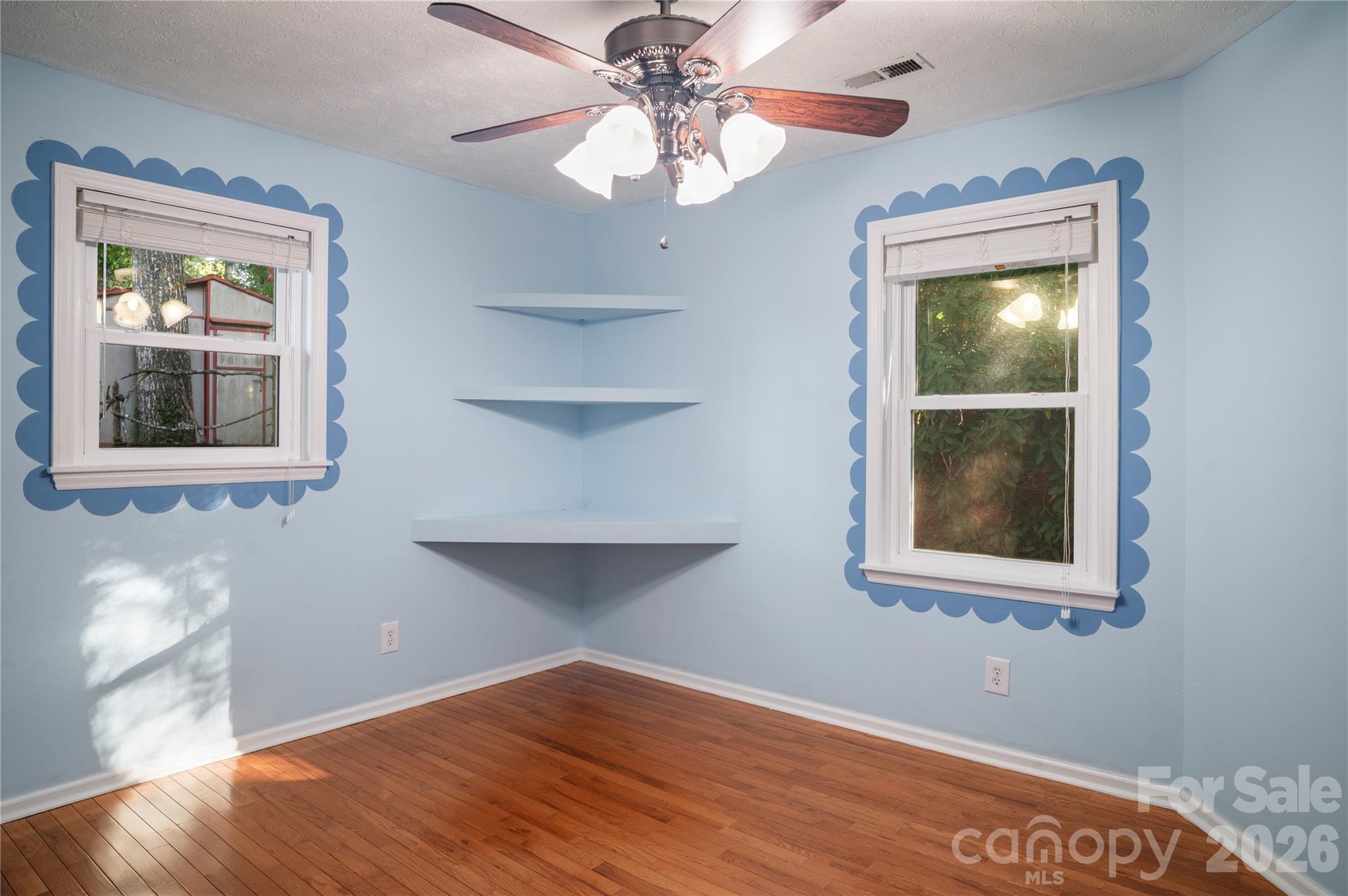 Single Family Residence at 8 Galax Lane, Hendersonville, photo 34 of 48