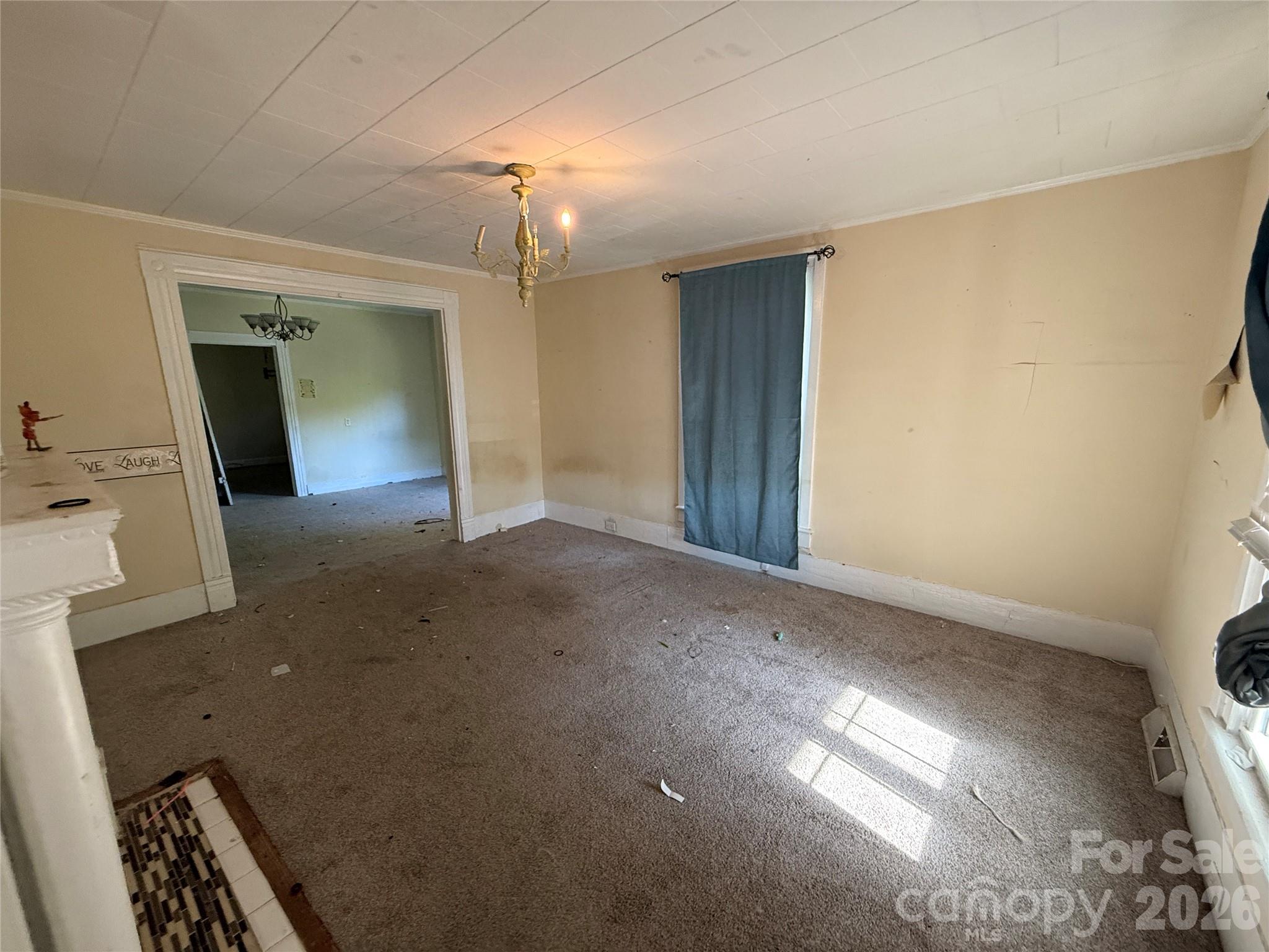Single Family Residence at 261 W Iredell Avenue, Mooresville, photo 13 of 34