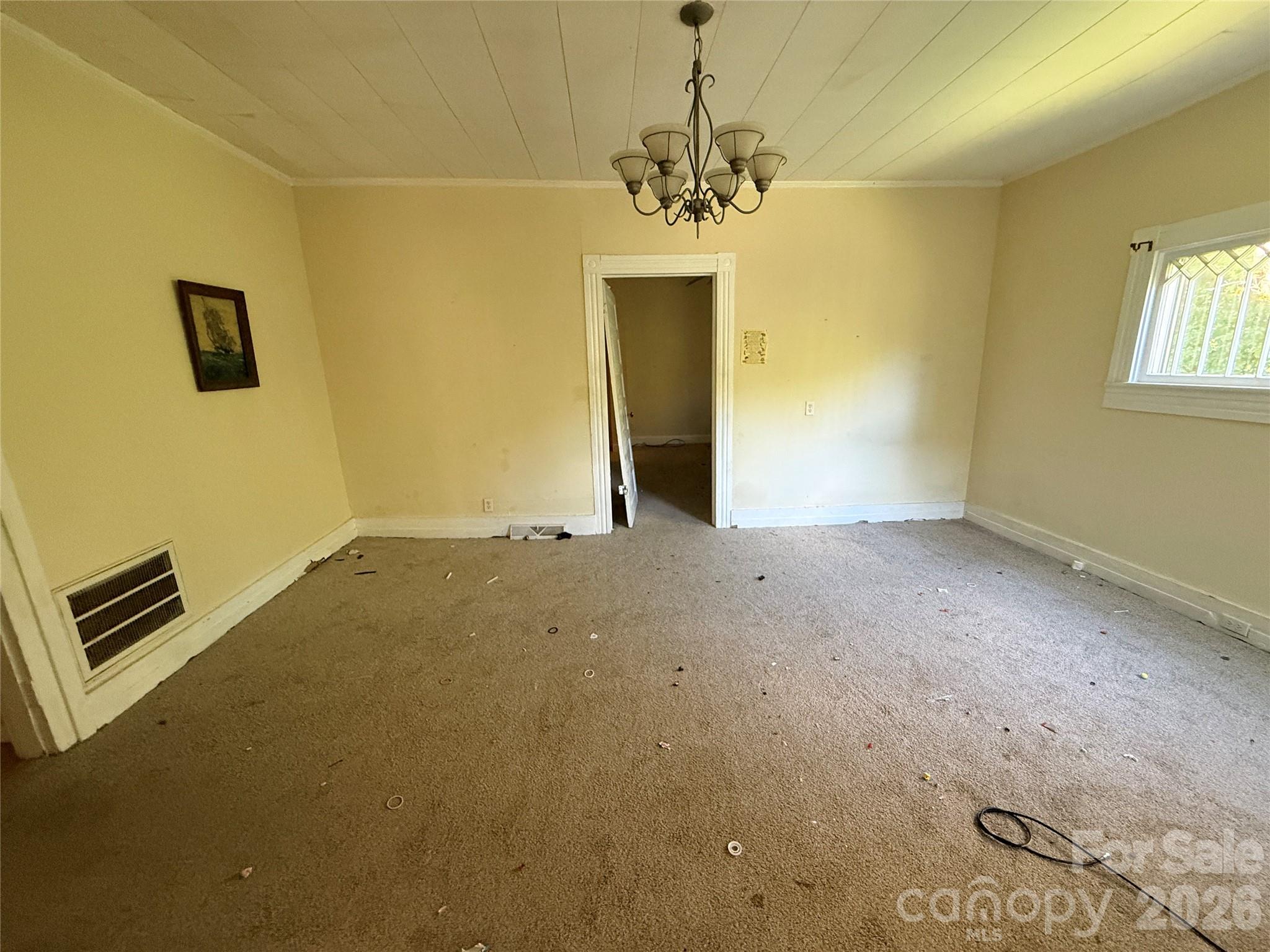 Single Family Residence at 261 W Iredell Avenue, Mooresville, photo 14 of 34