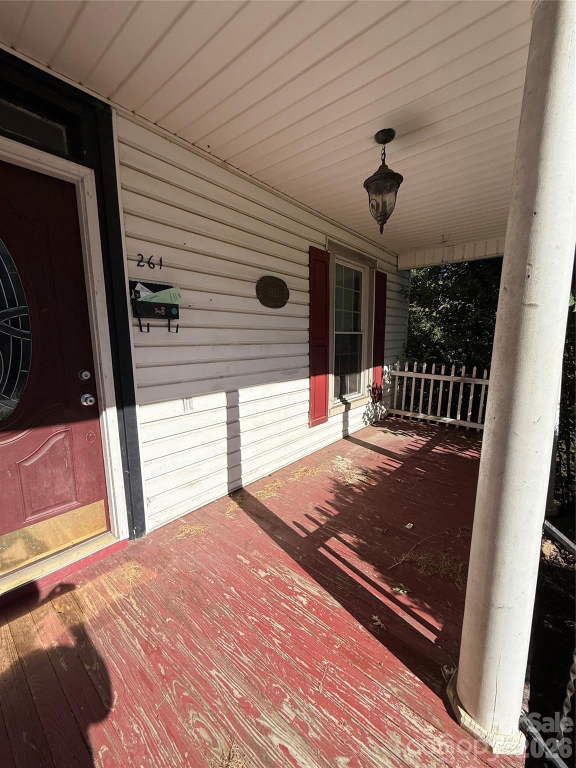 Single Family Residence at 261 W Iredell Avenue, Mooresville, photo 17 of 34