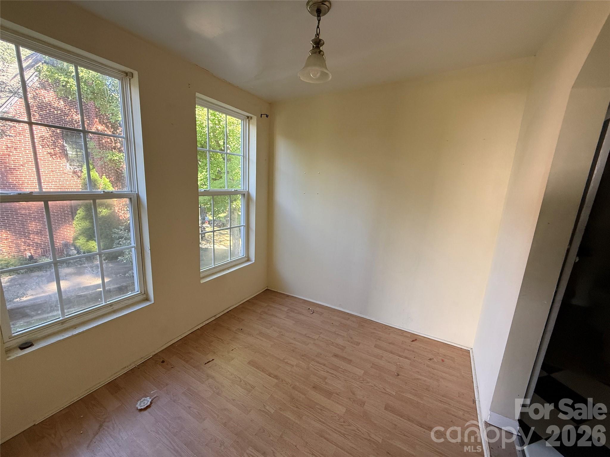 Single Family Residence at 261 W Iredell Avenue, Mooresville, photo 26 of 34