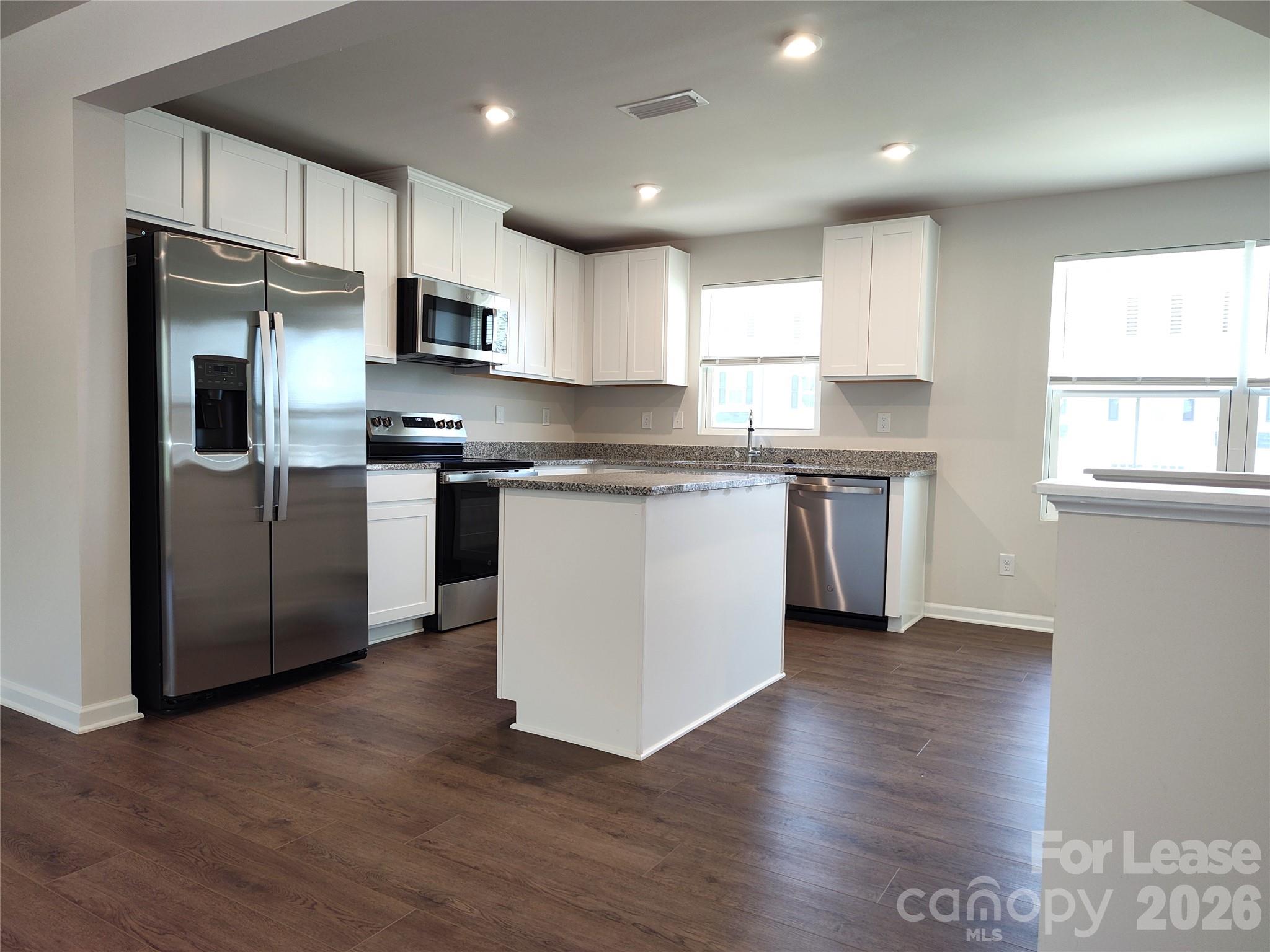 Townhouse at 5850 Granbury Drive, Kannapolis, photo 3 of 27