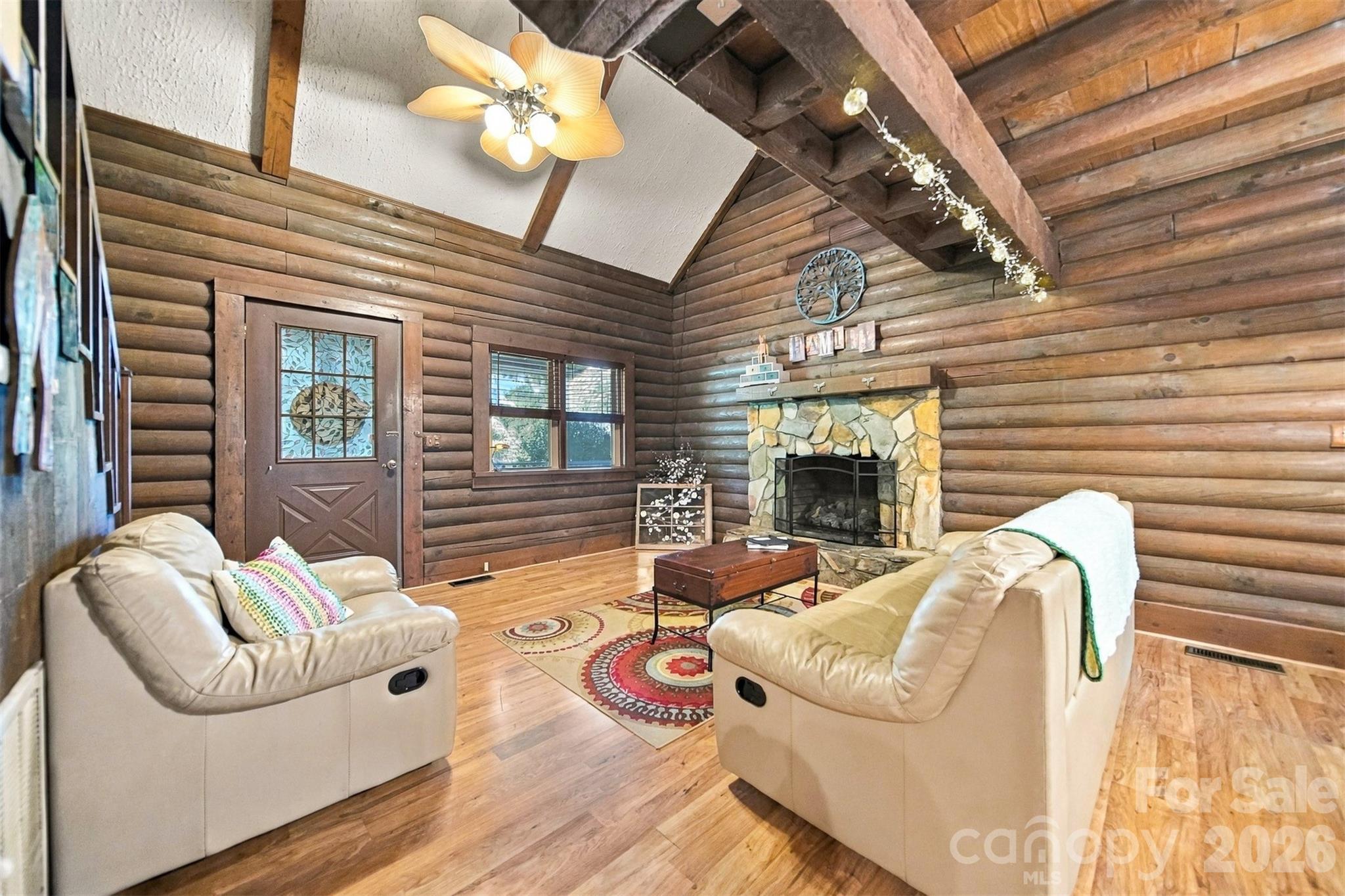 Single Family Residence at 306 Chickasaw Trail, Maiden, photo 6 of 45
