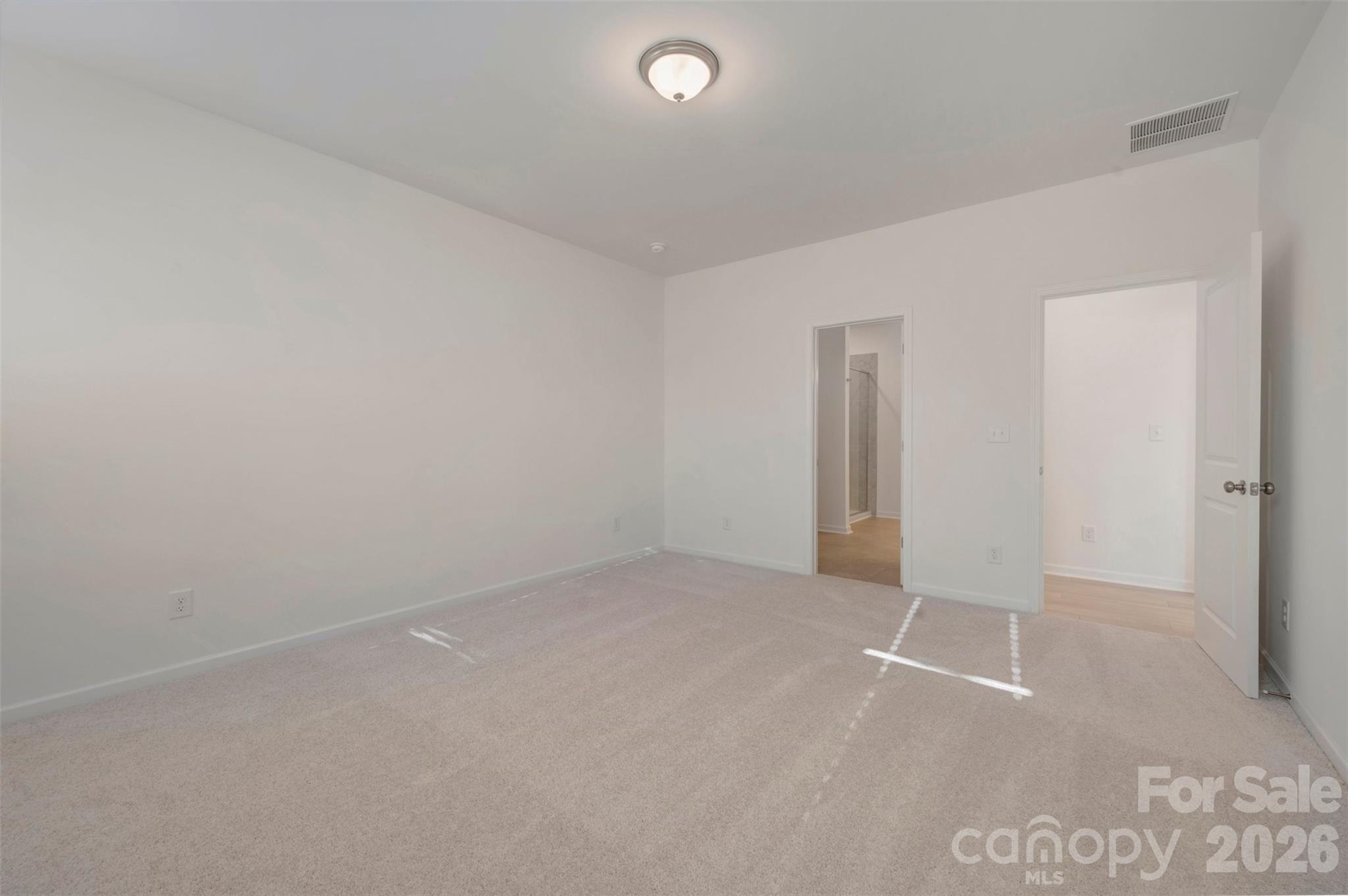 Owner's suite - 1554 Kate Cecil Way, York