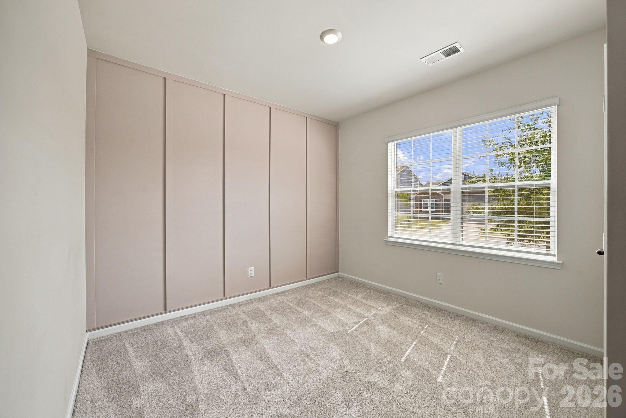 Single Family Residence at 107 Meadow View Drive, Statesville, photo 4 of 34